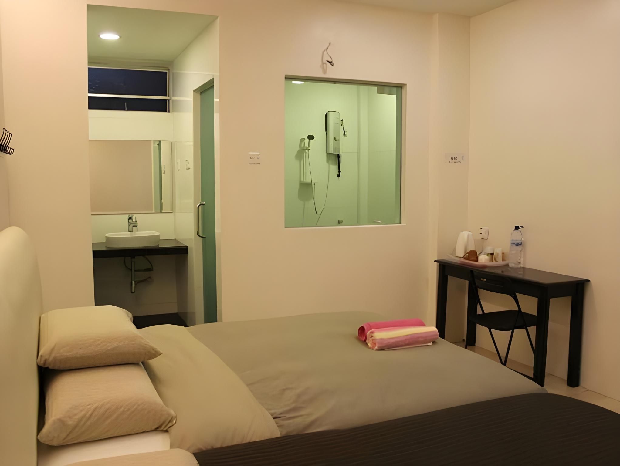 Quad Room (Private Bathroom)