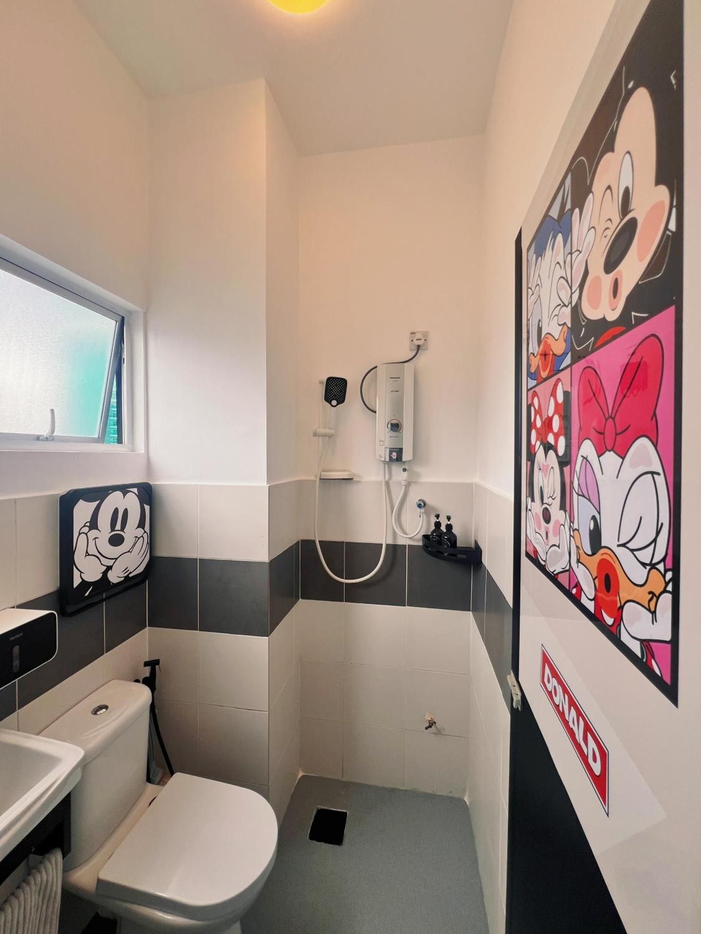 Three-Bedroom Standard Apartment