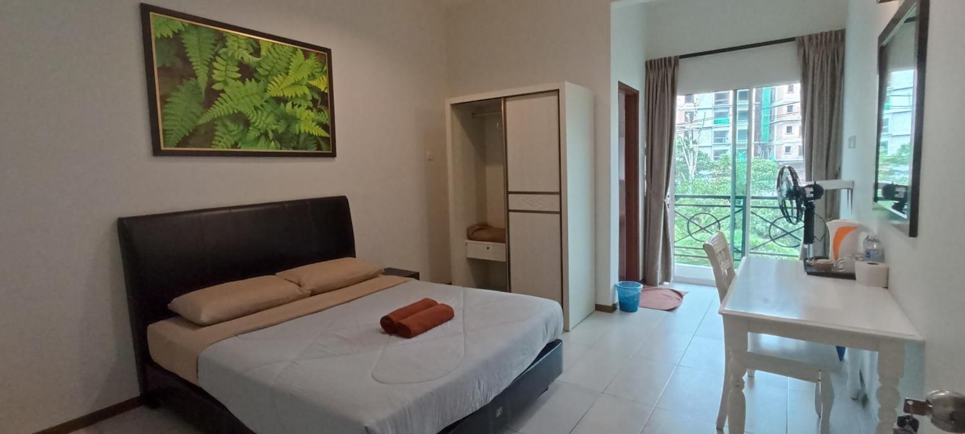 Double Room with Private Bathroom