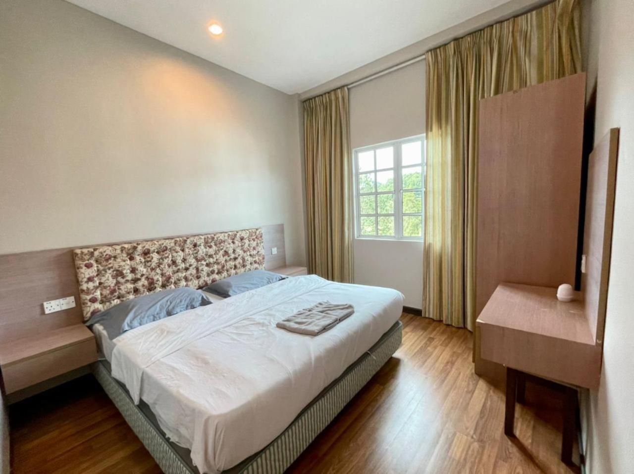 Triple Deluxe Room