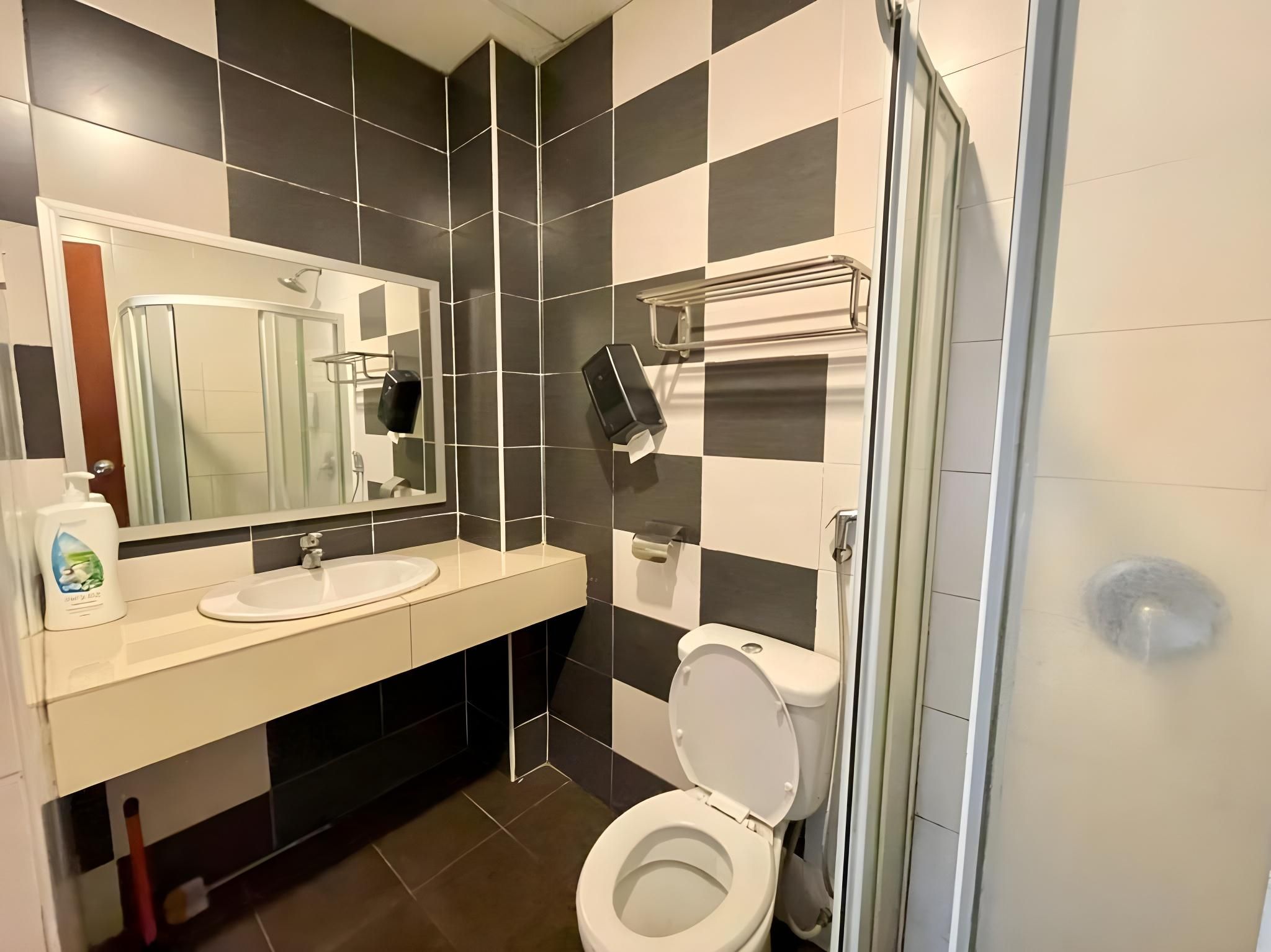 Triple Deluxe Room