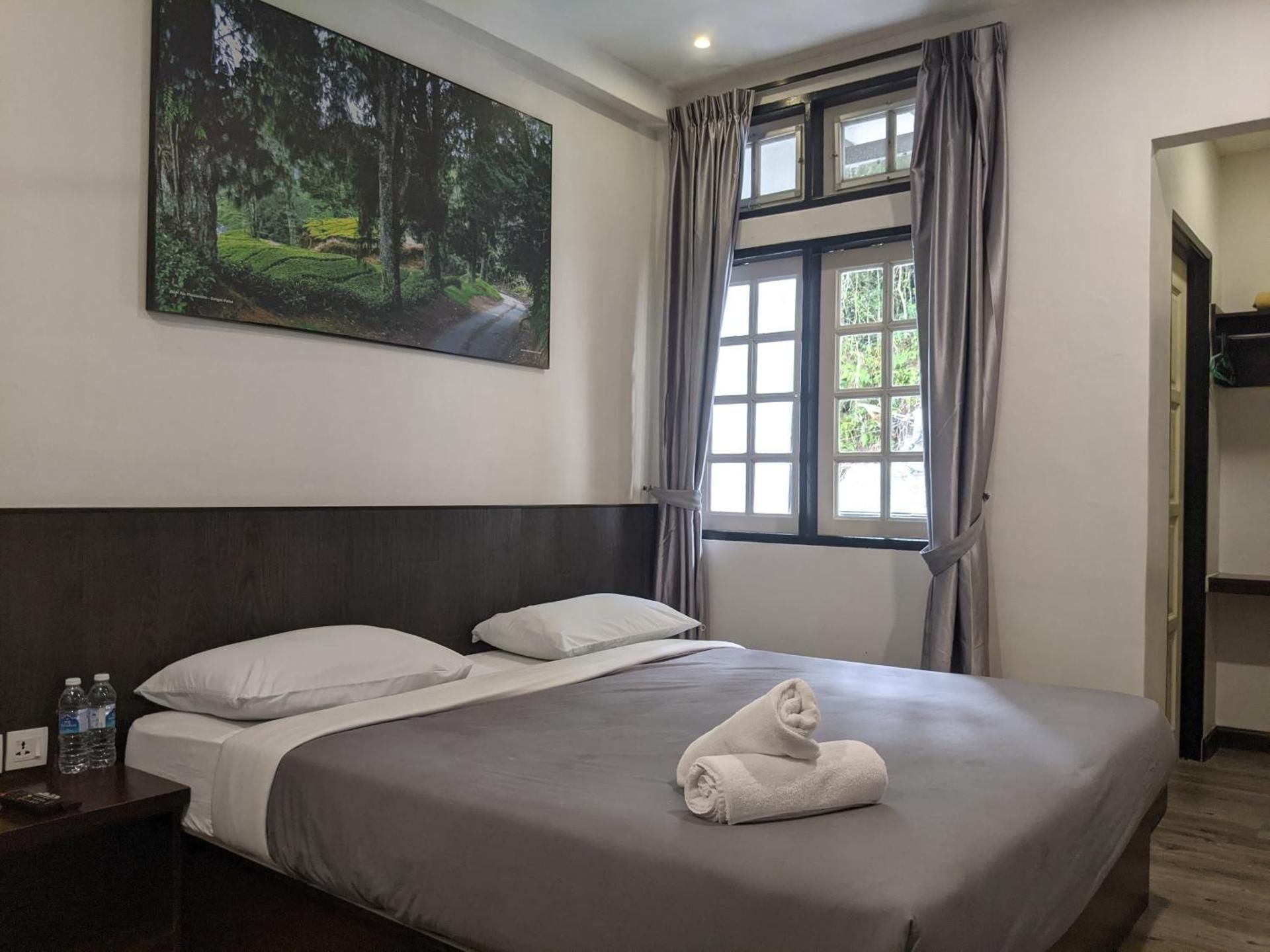 King Room with Balcony