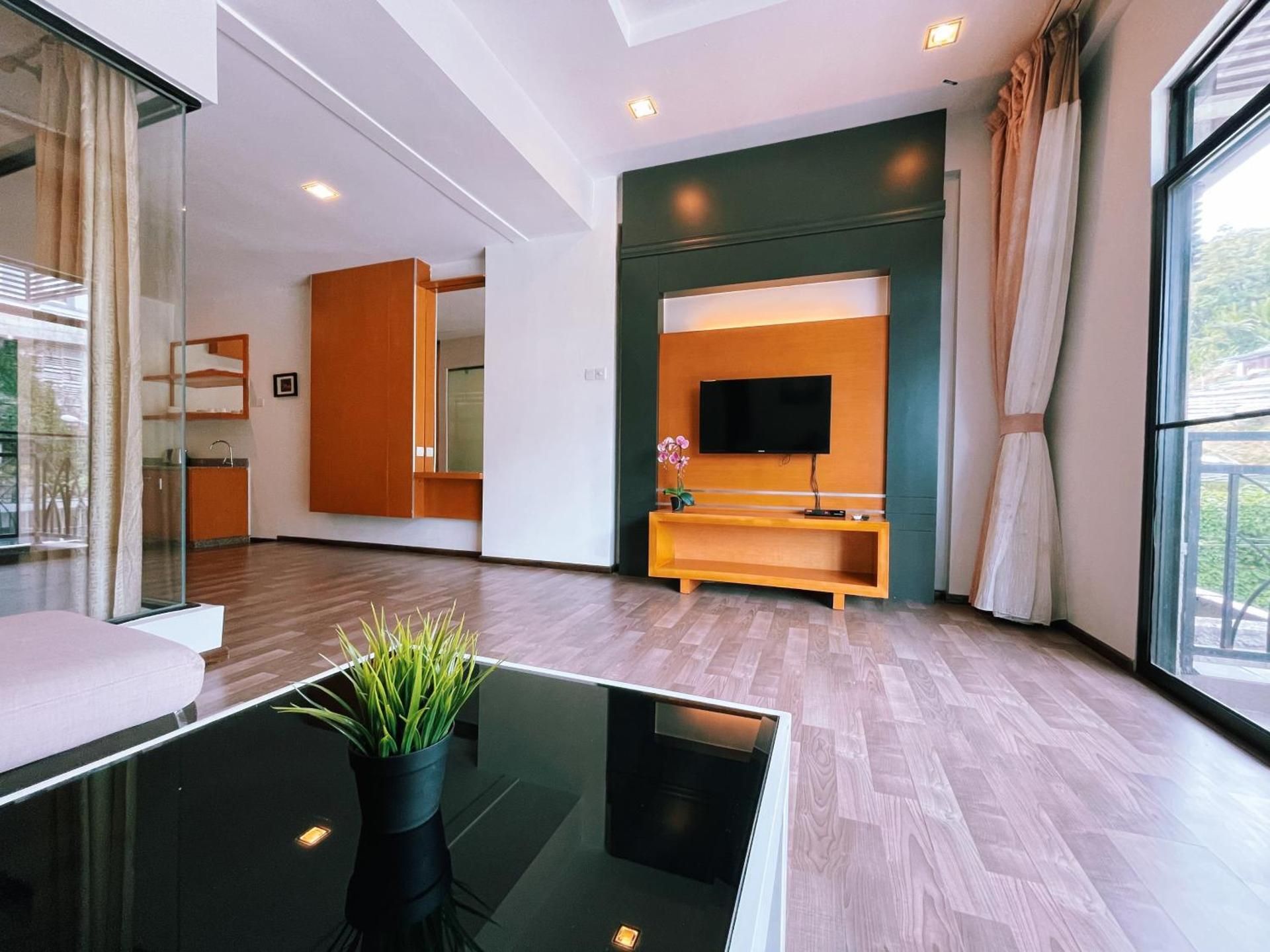 One-Bedroom Apartment