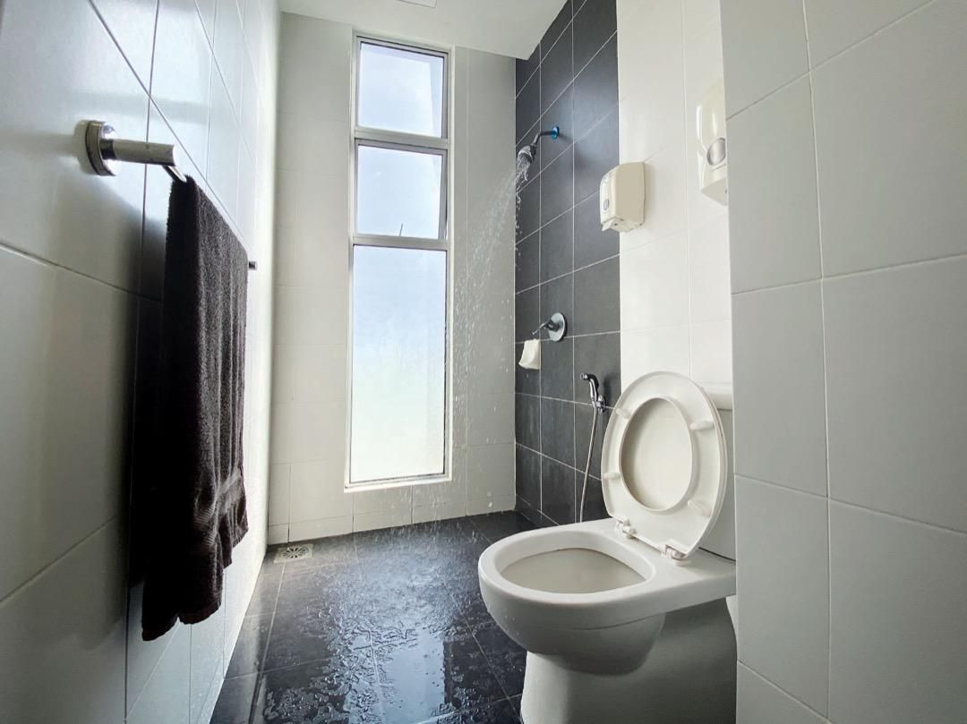 2 Bedroom 2 room Suite