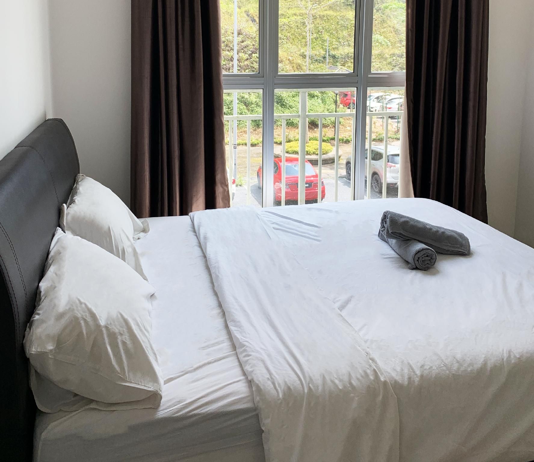2 Bedroom Apartment, Balcony