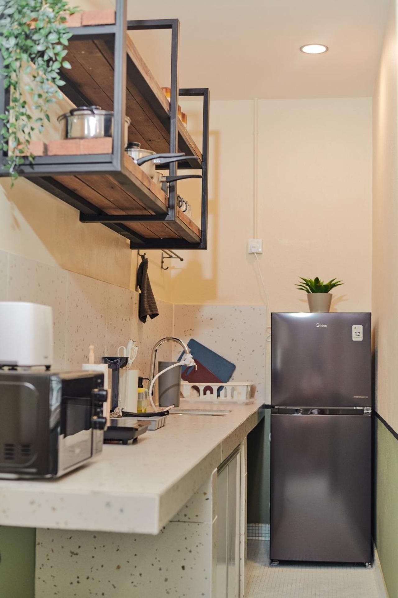Morning Glory House