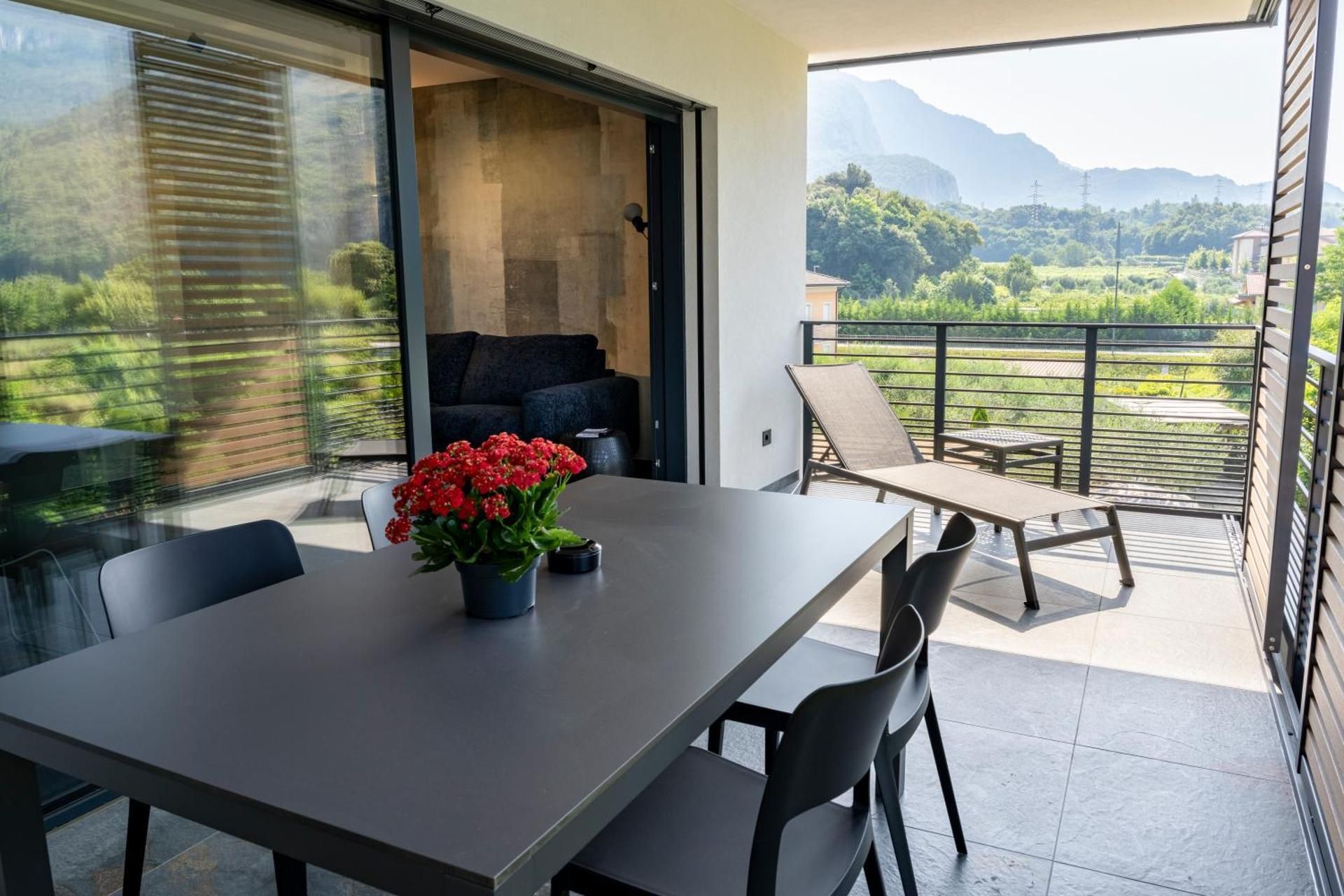 Apartment with Terrace