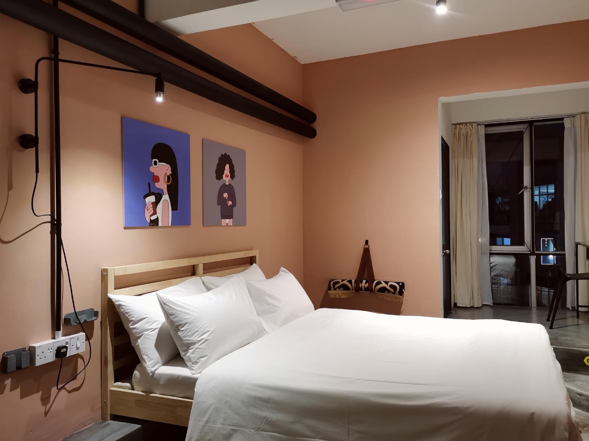 Urban Industrial Queen Room with Private Bathroom