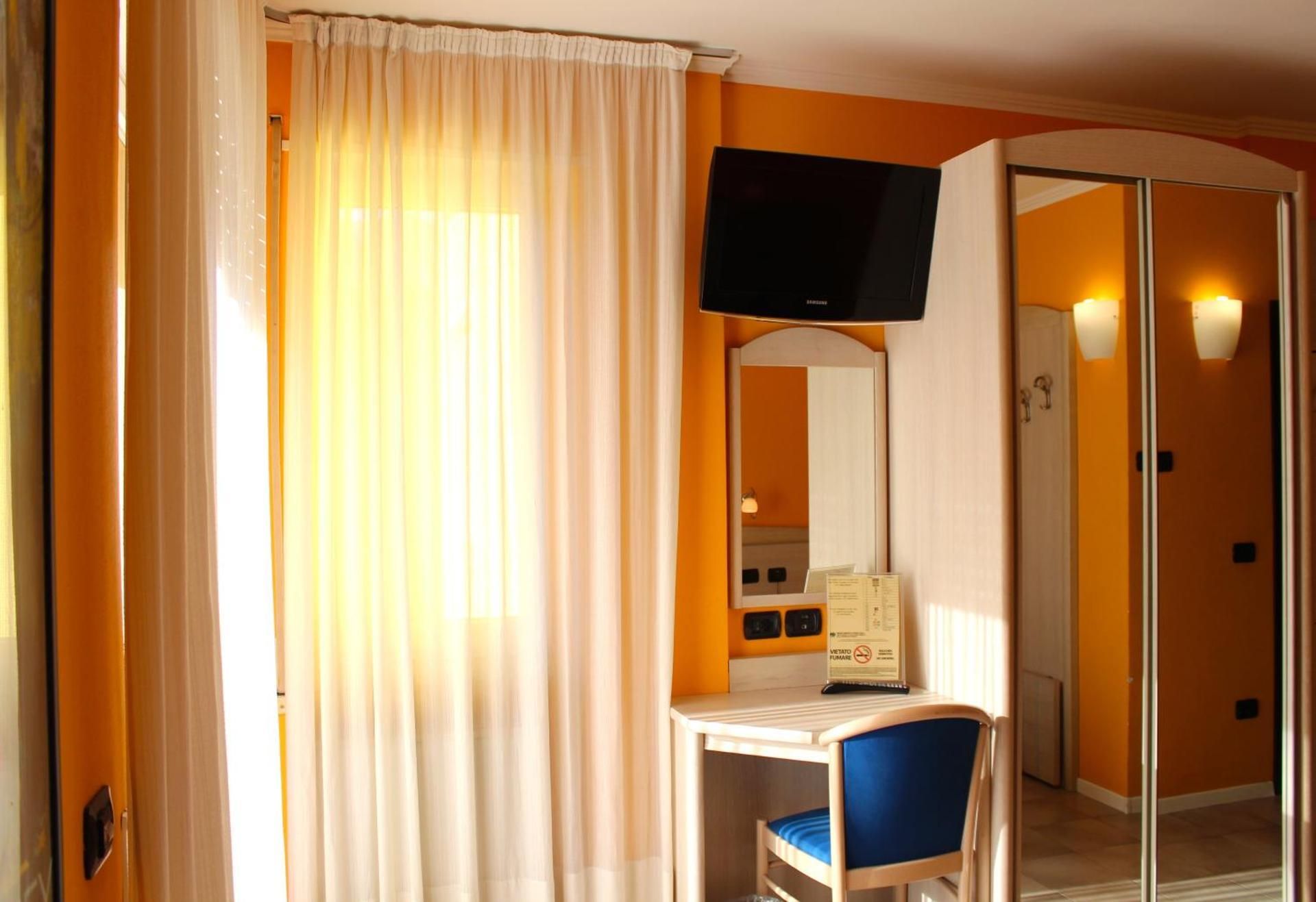 Economy Double or Twin Room