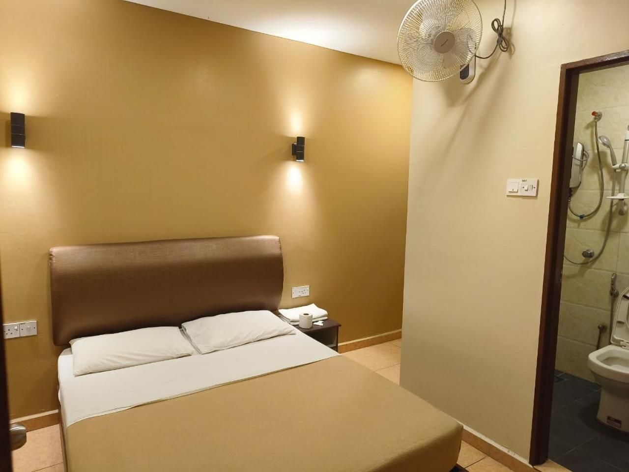 Superior Queen Room