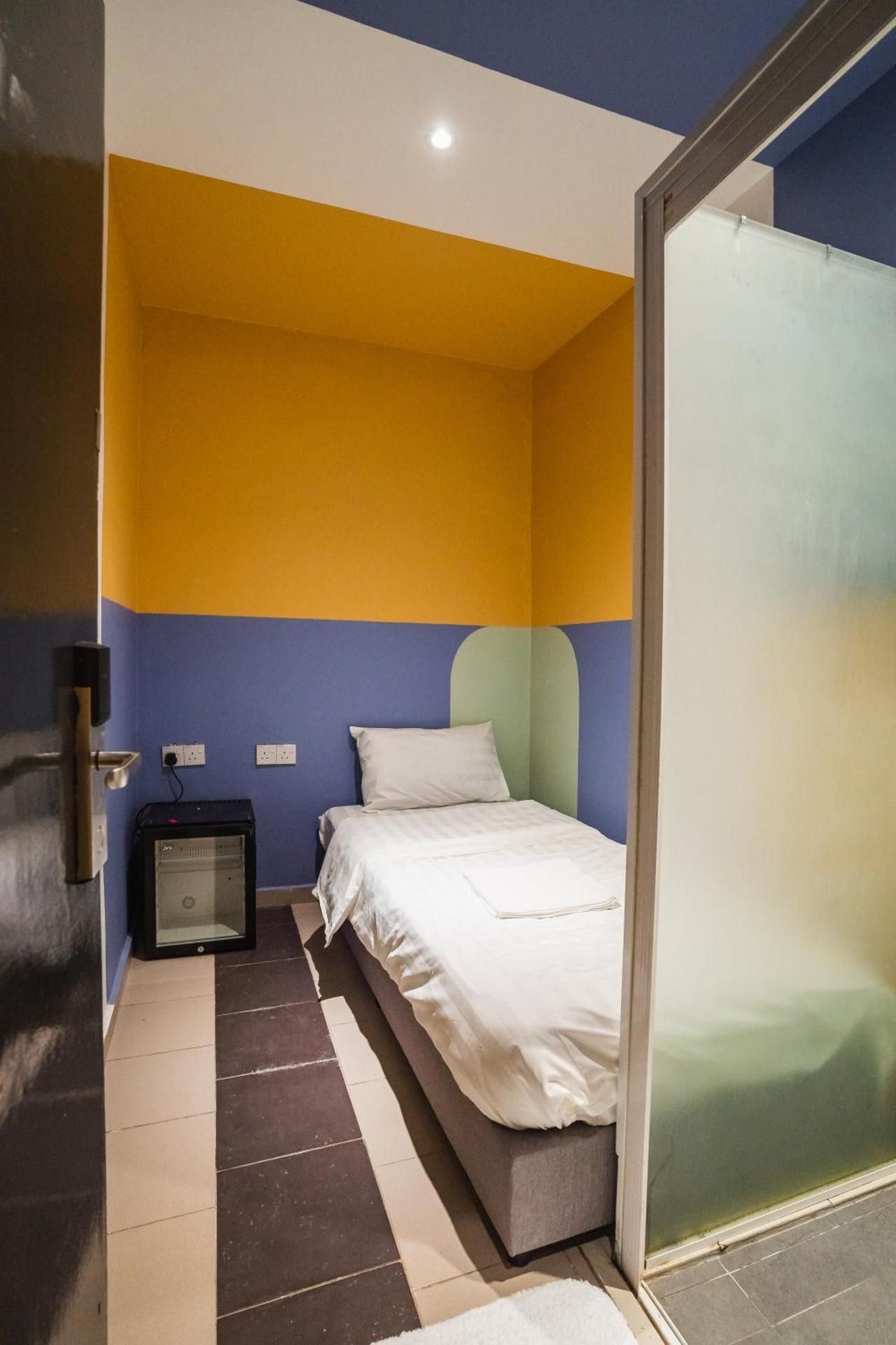 Single Room with Shower