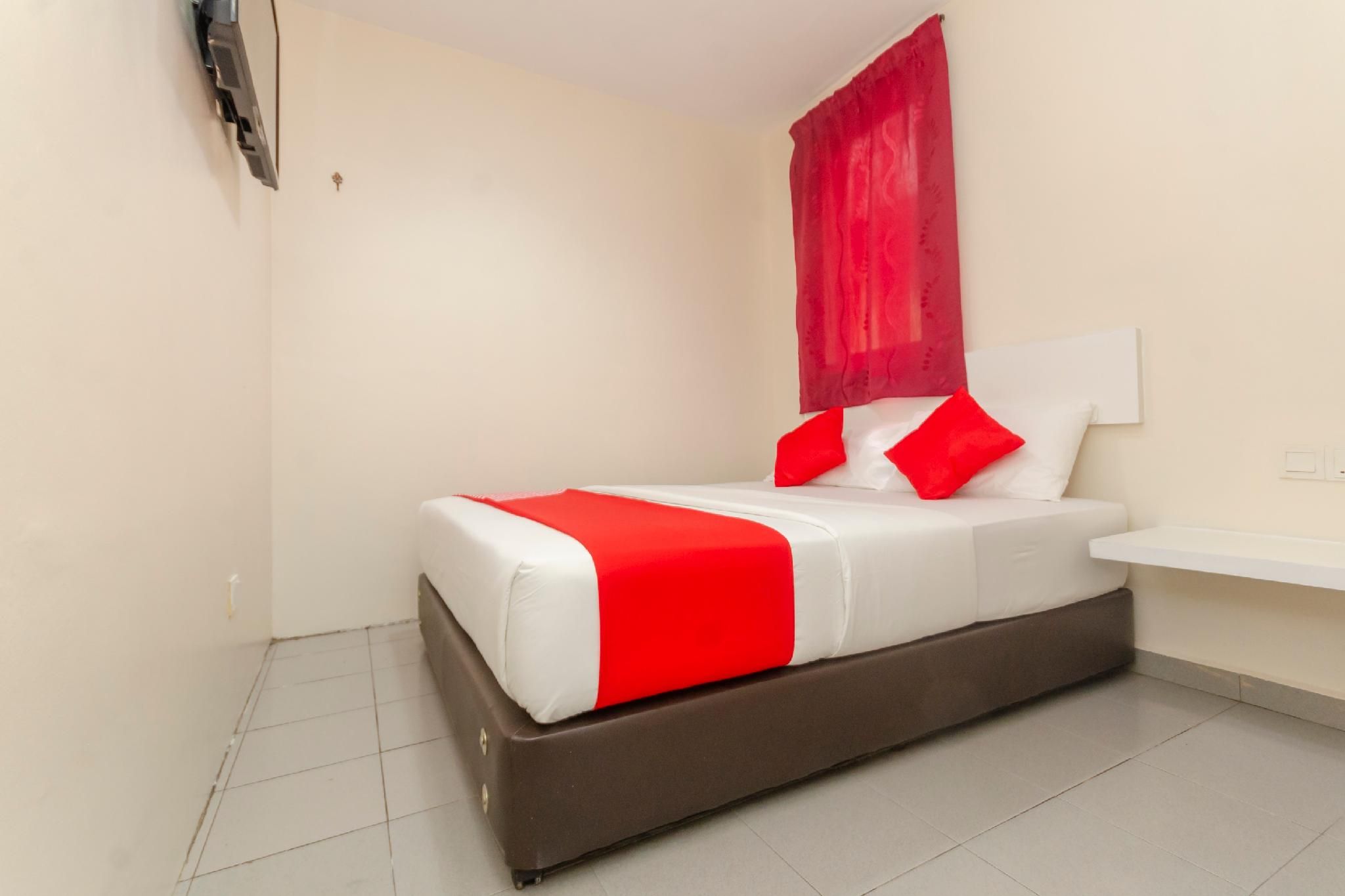 Deluxe Double (Room Only)