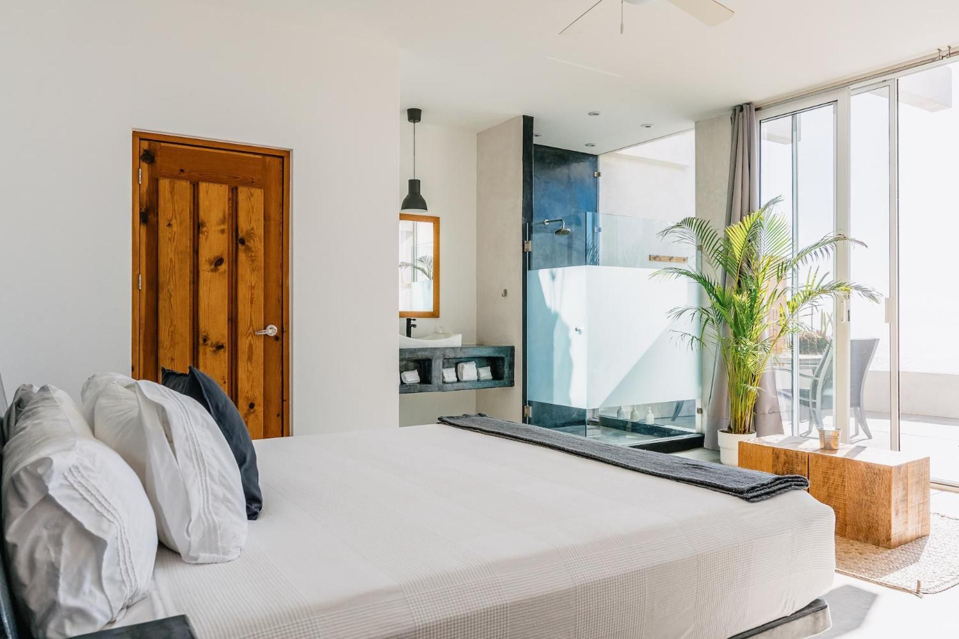 Studio with Sea View