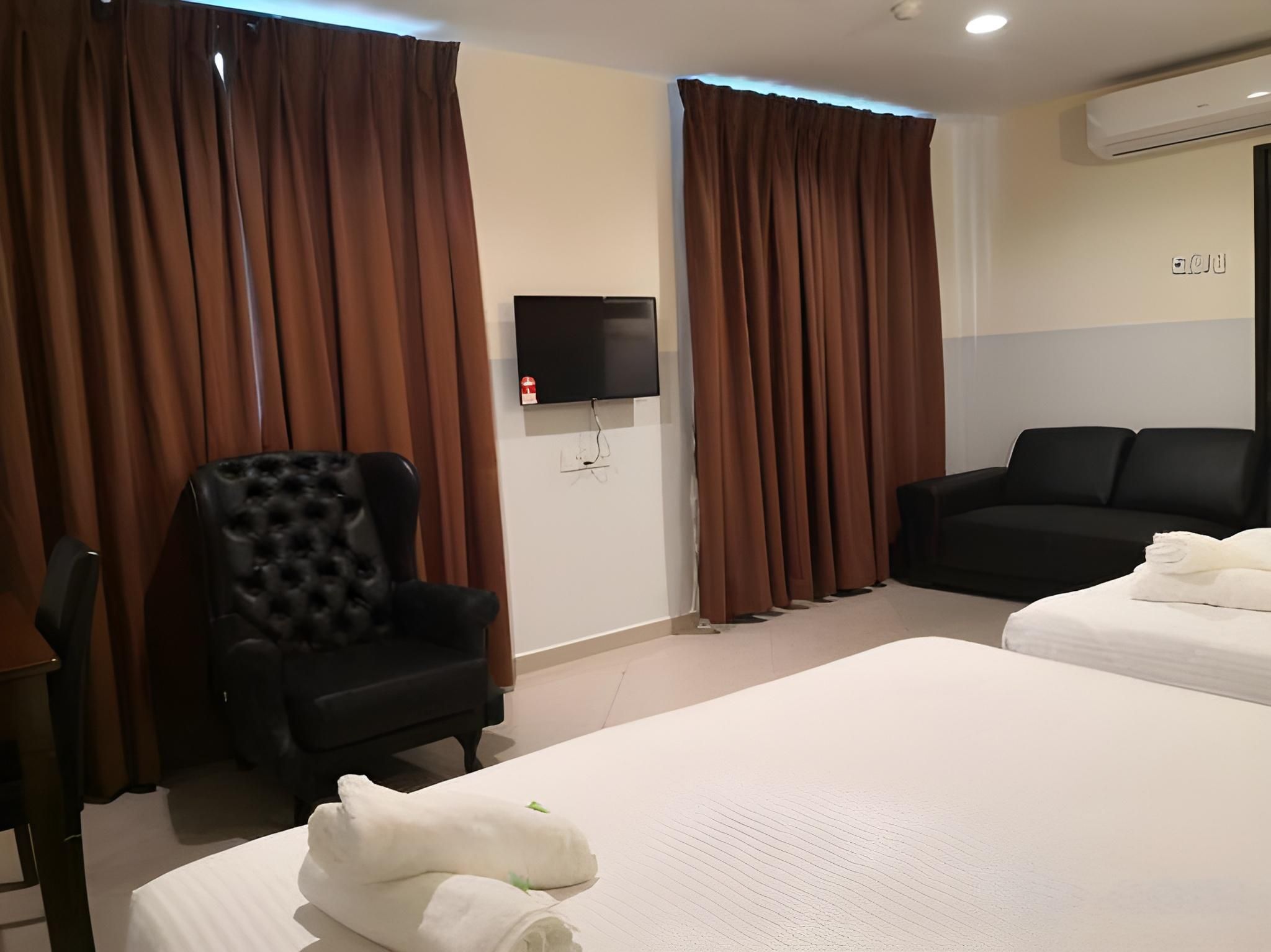 Standard Twin Room