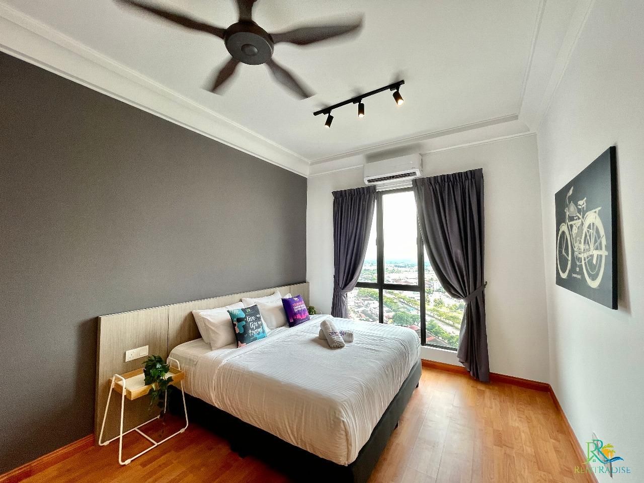 4-Bedroom Villa