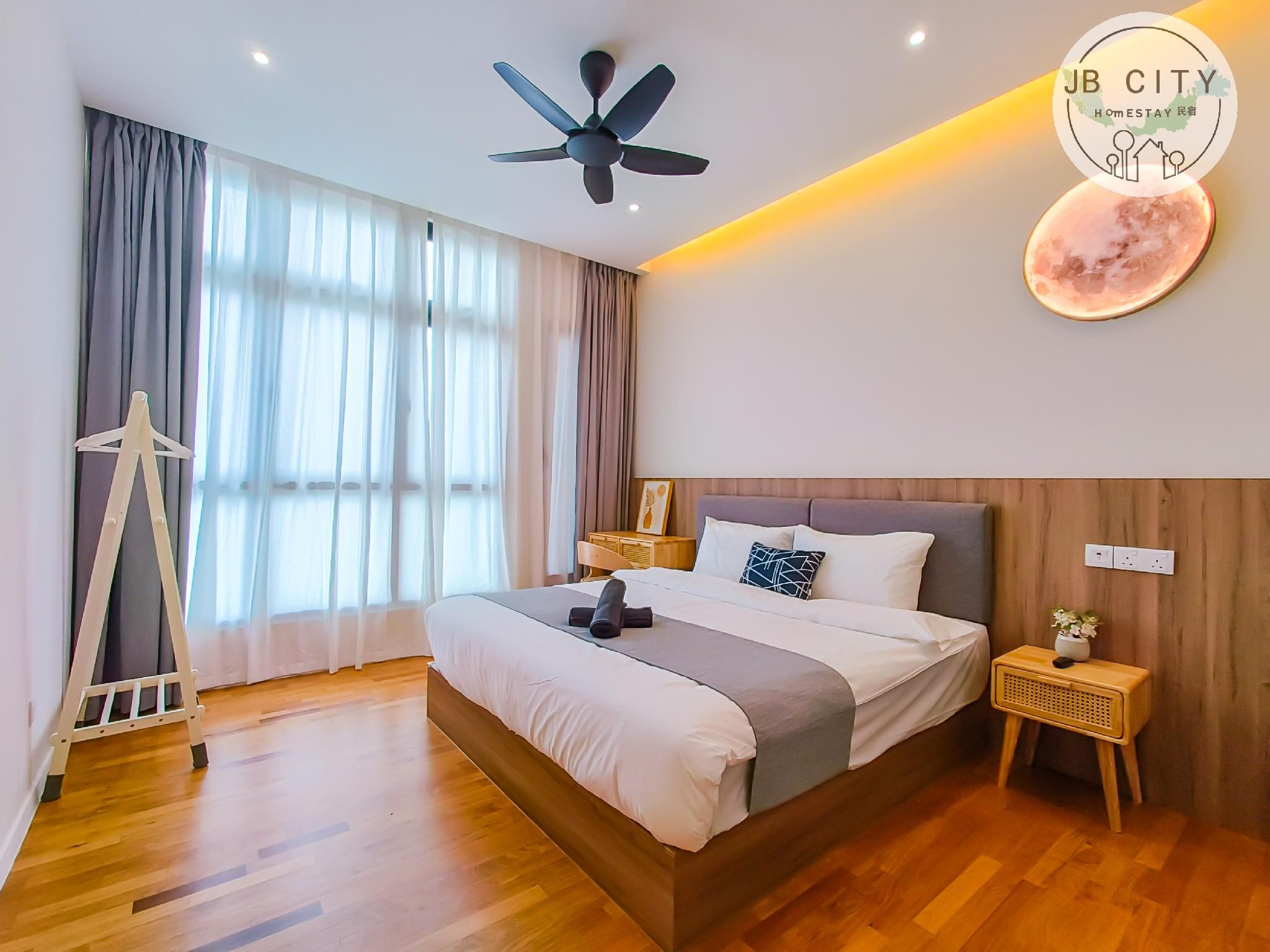 2-Bedroom Suite