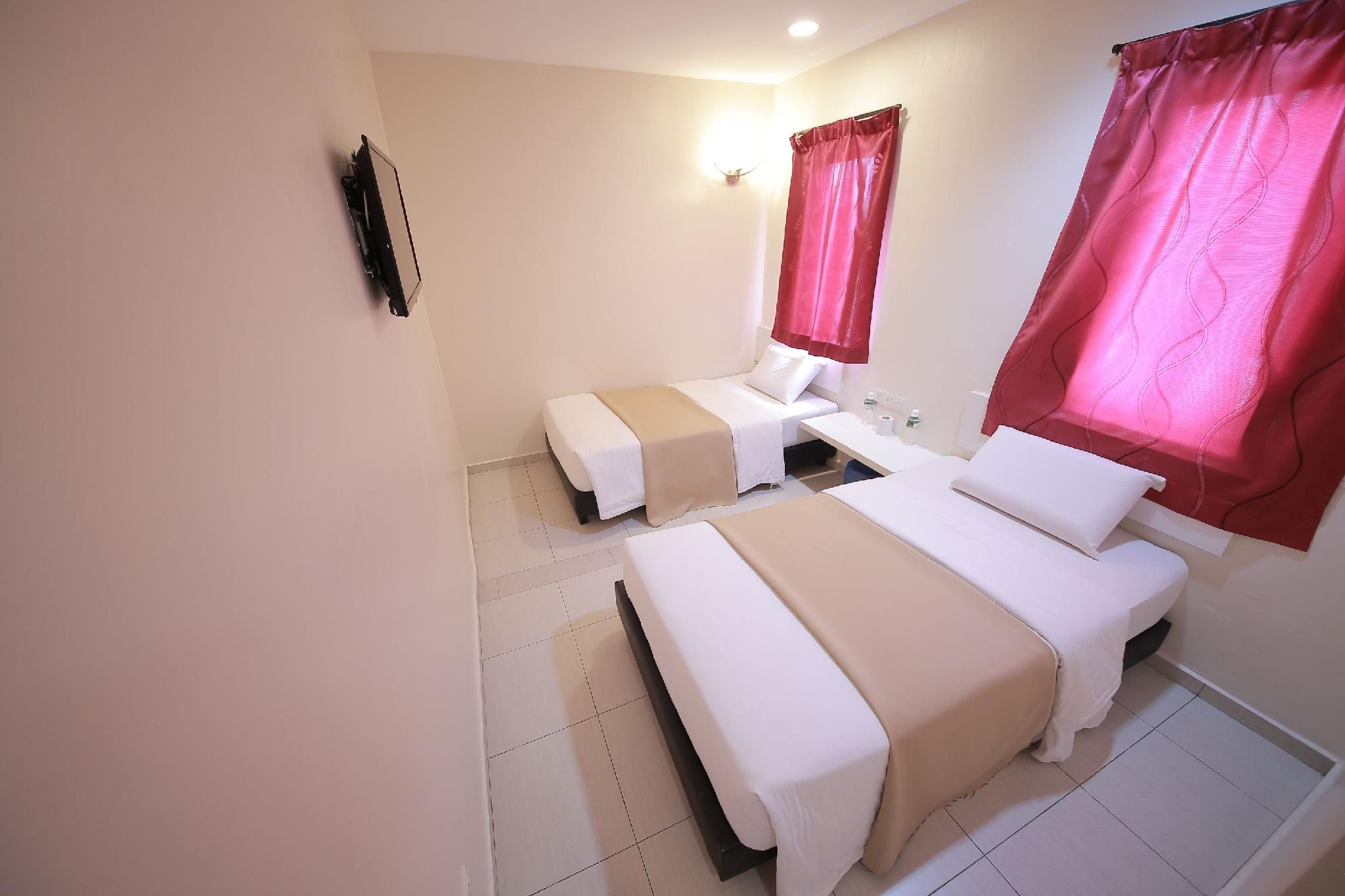 Twin Single Room