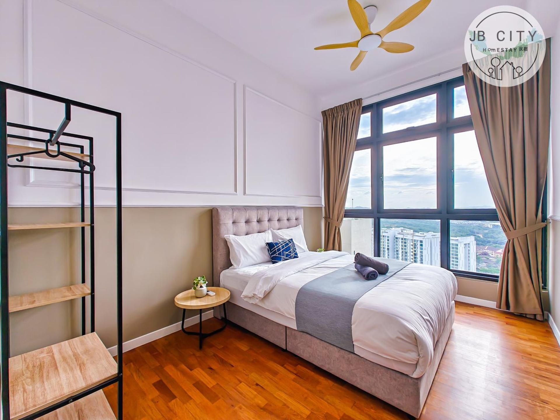 Two-Bedroom Apartment with City View