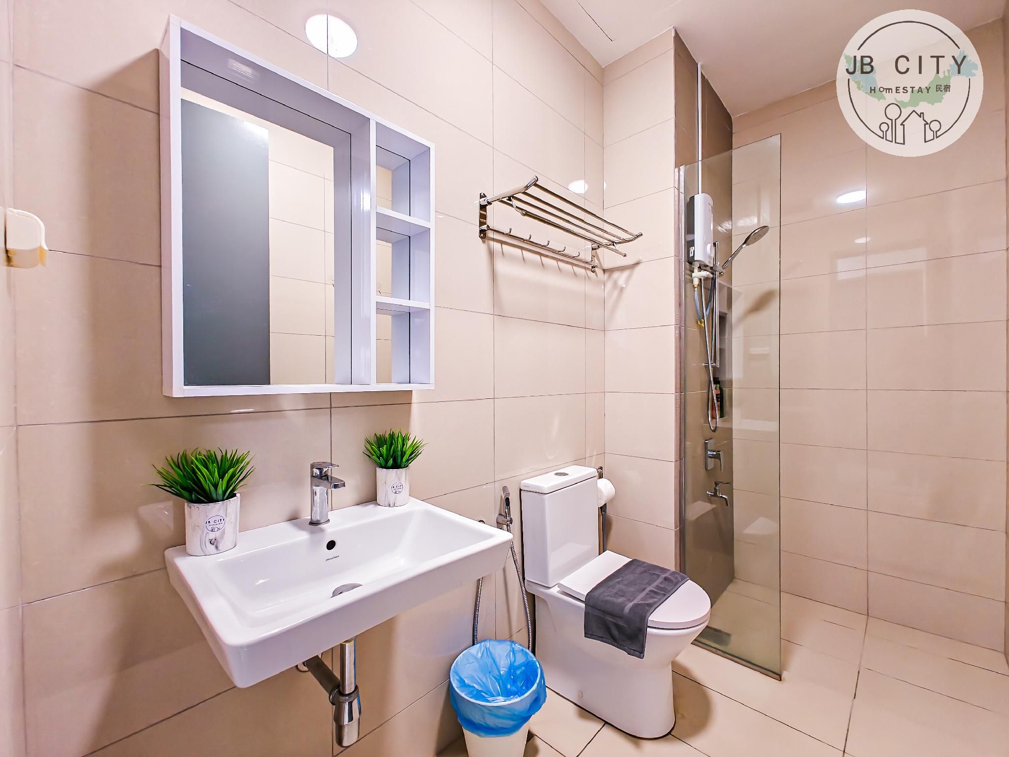 3 Bedroom Apartment, City view