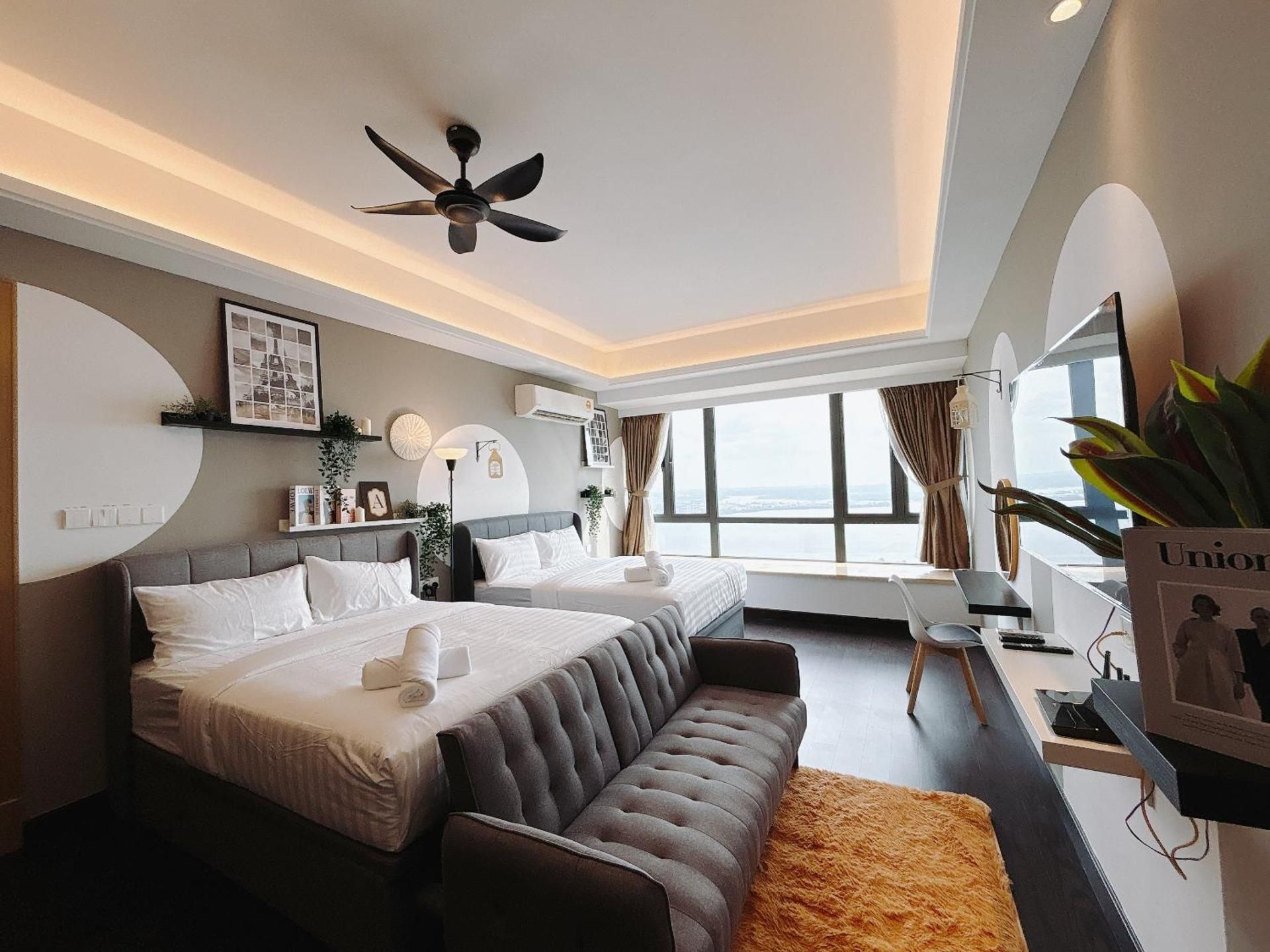 Sea View Studio