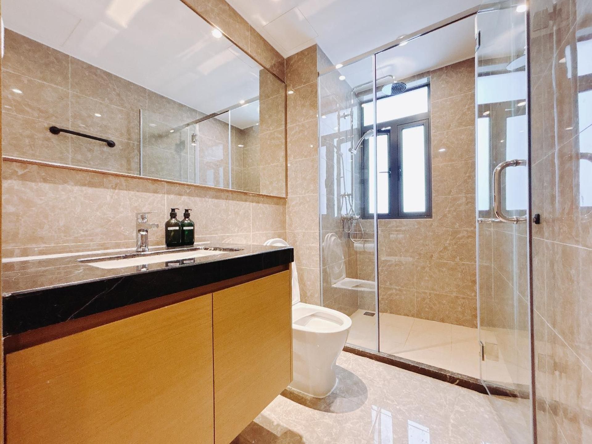 R&F Princess Cove Seine Region by Lions Bay Studio Garden View Deluxe 2