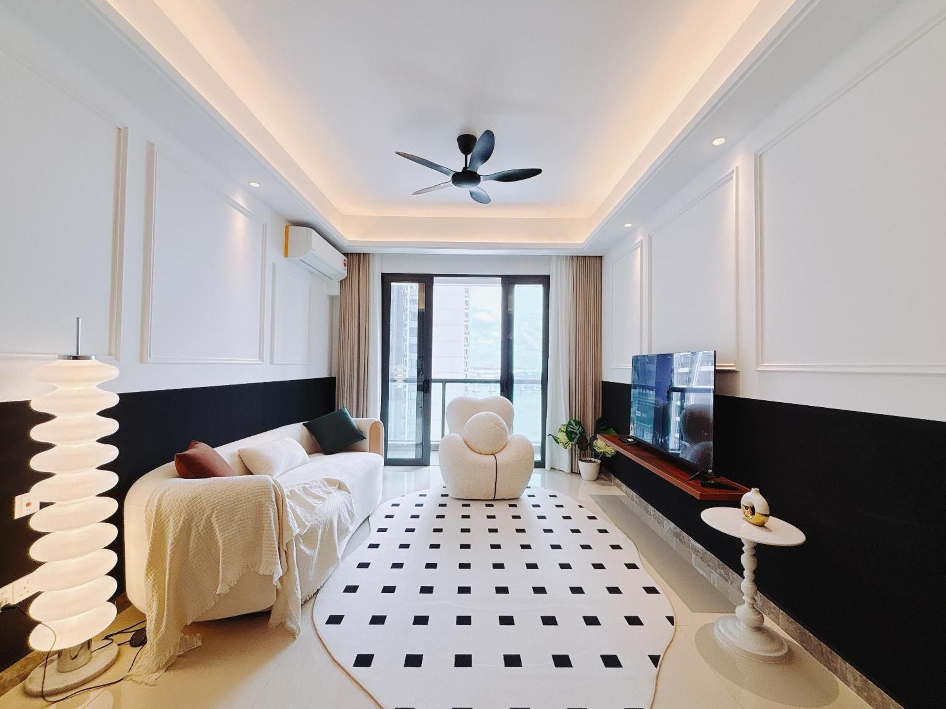 Three Bedroom Condo Sea or River View