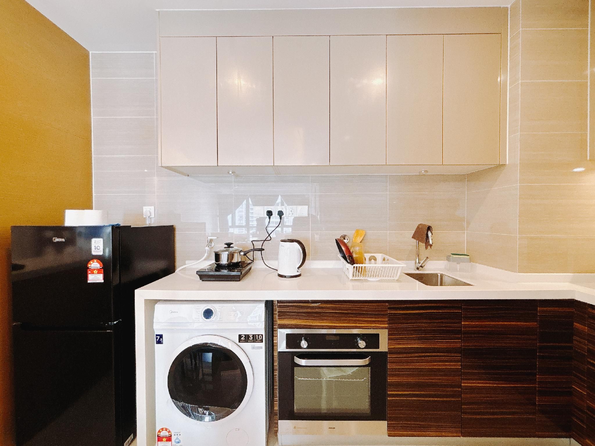 City View Studio - Twin Beds