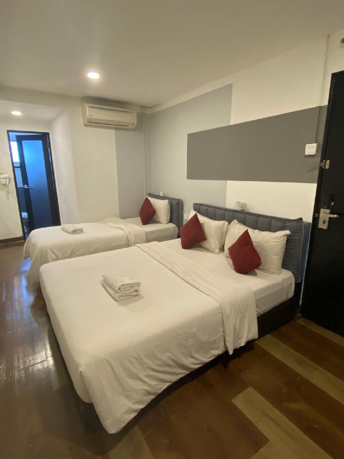 Triple Deluxe Room