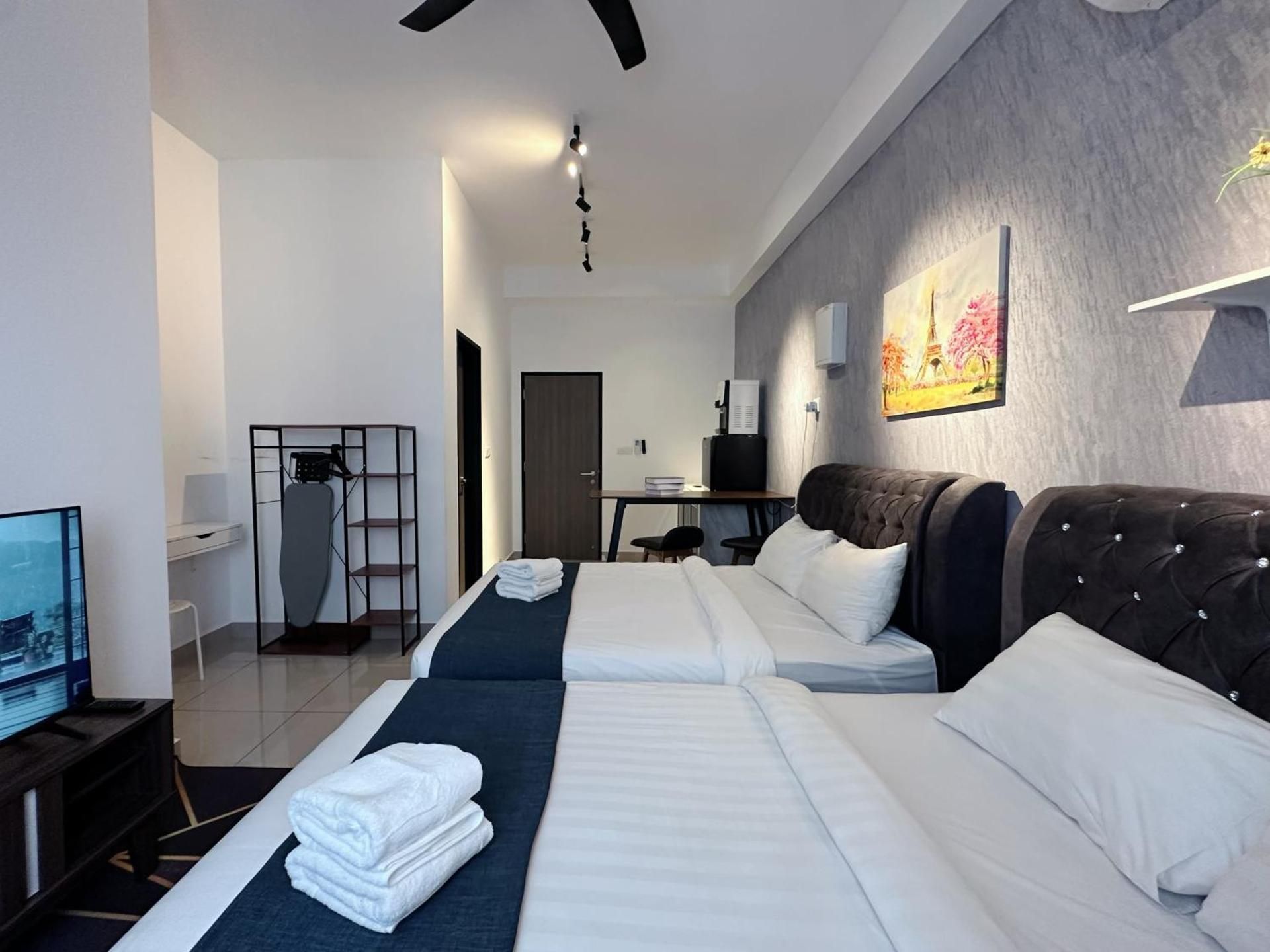 Studio Apartment