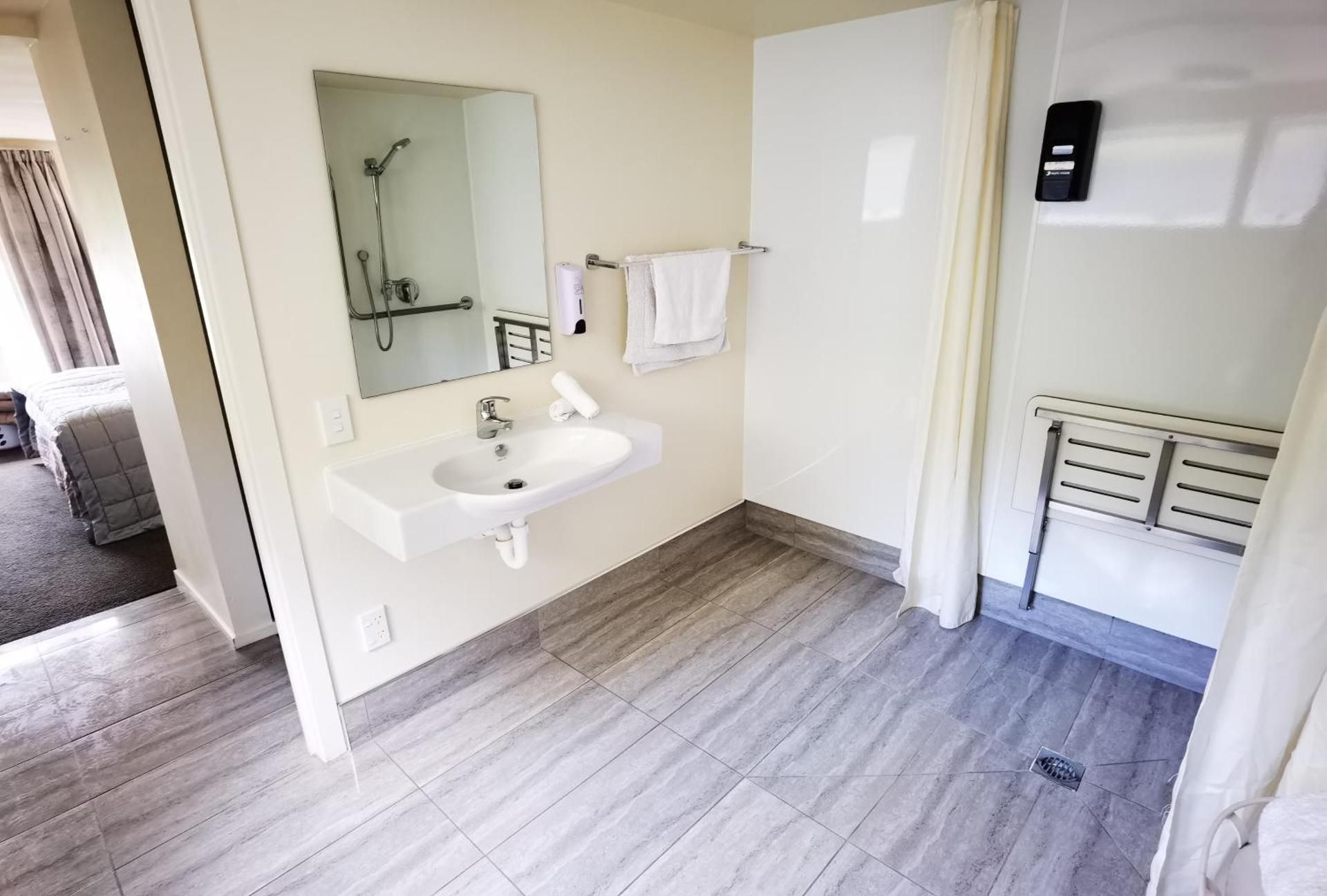 Double or Twin Room - Disability Access