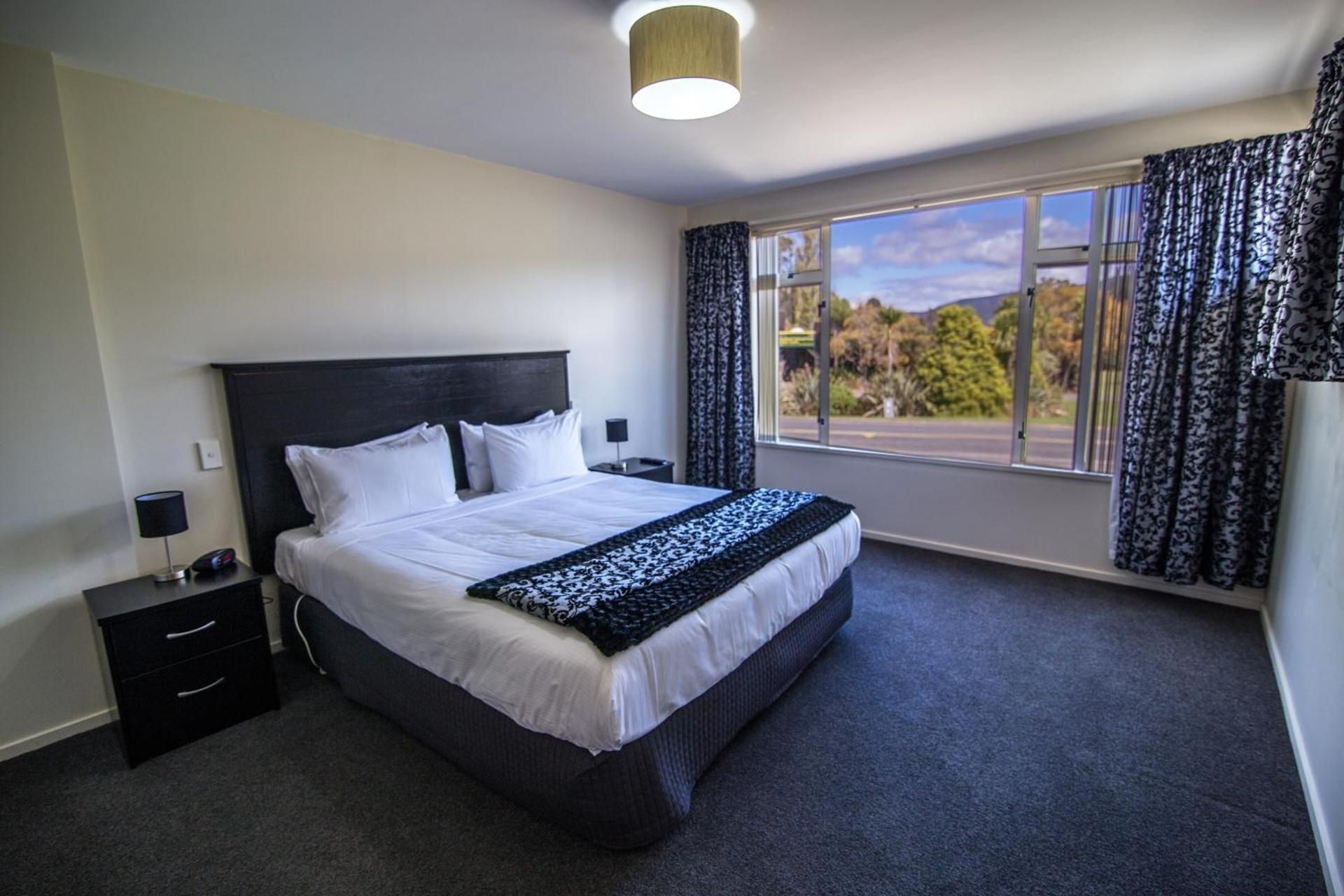 King Room with Lake View