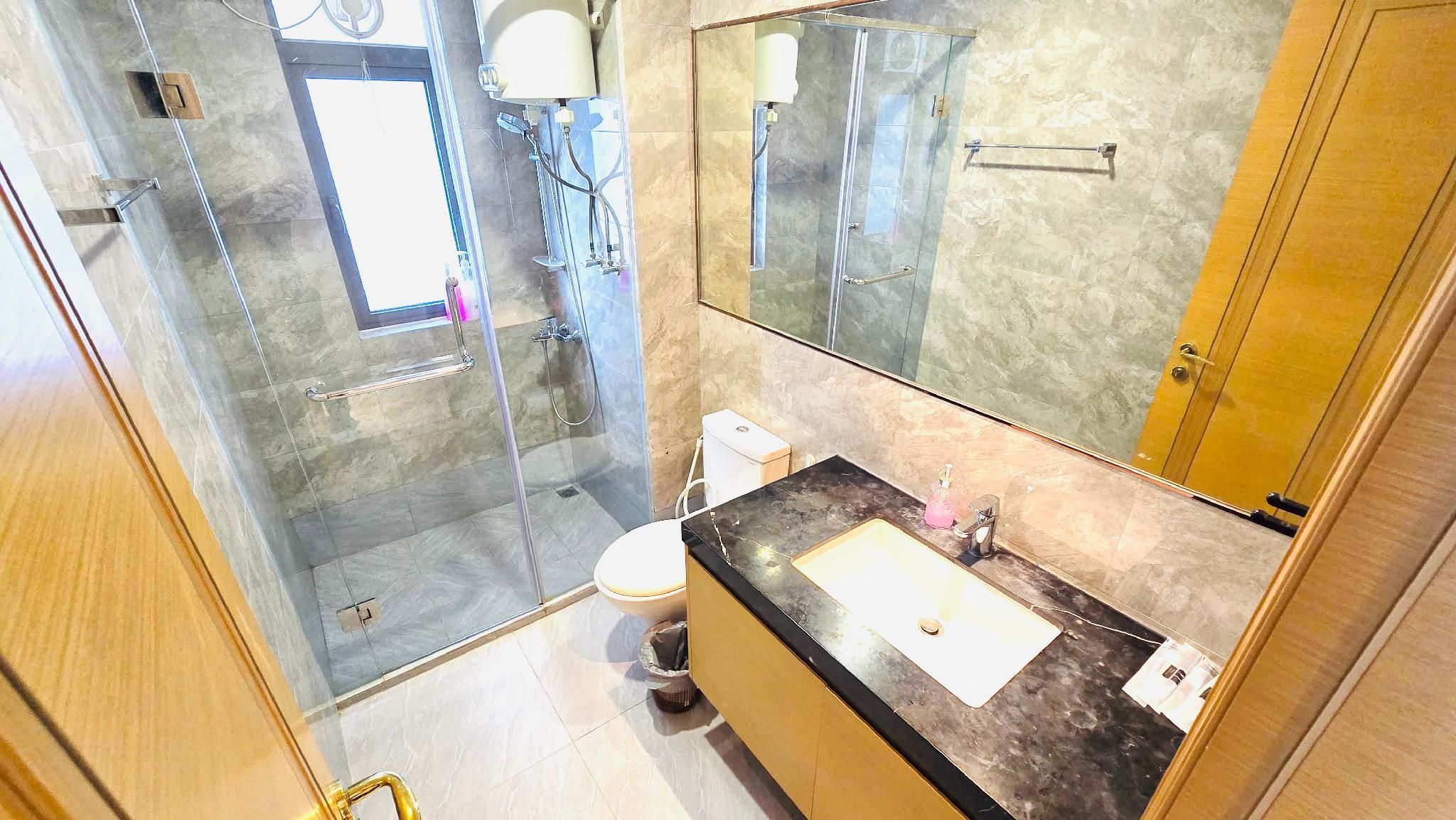 4 Bedroom Ocean View Suite with Balcony
