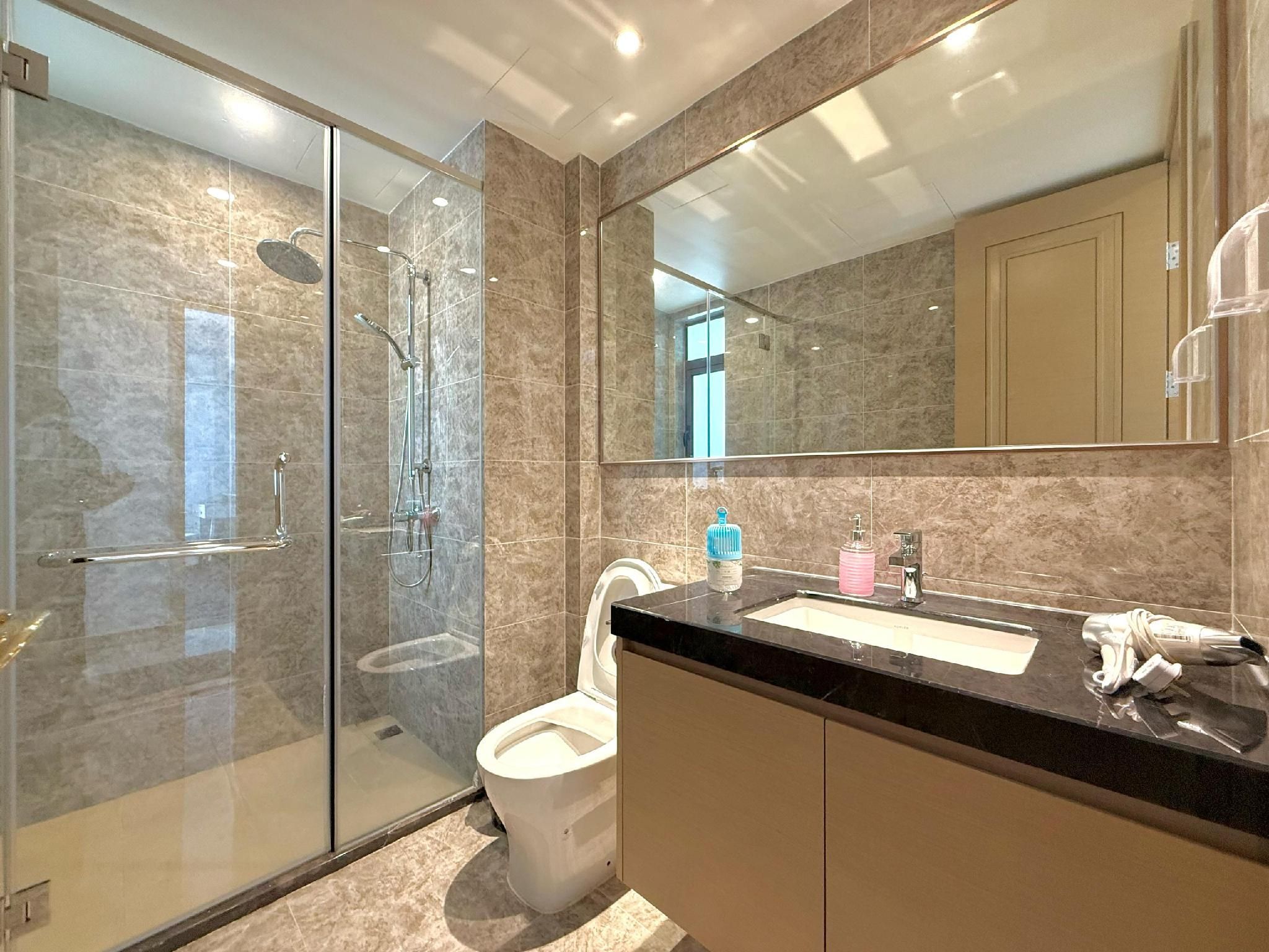 Minimal 2BR Deluxe