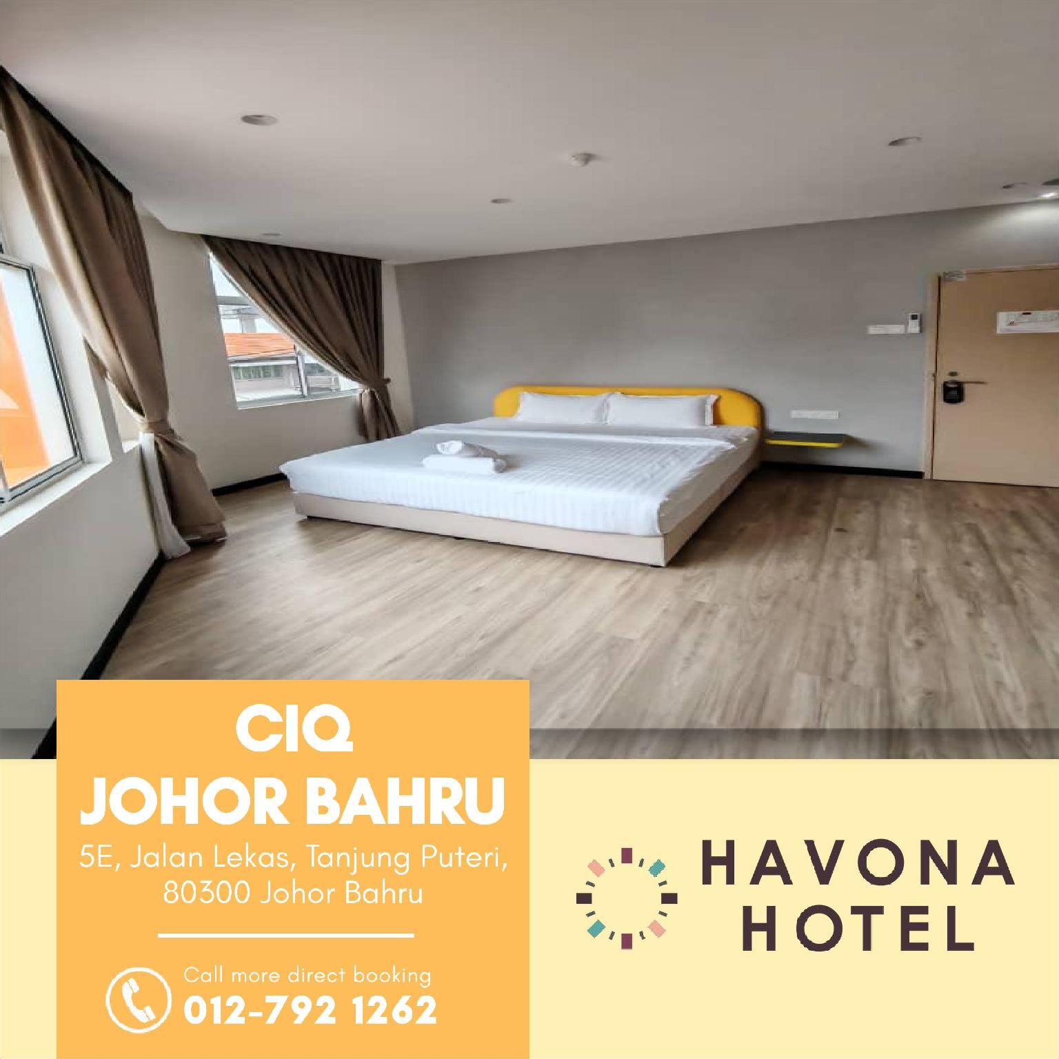 Deluxe King with Window