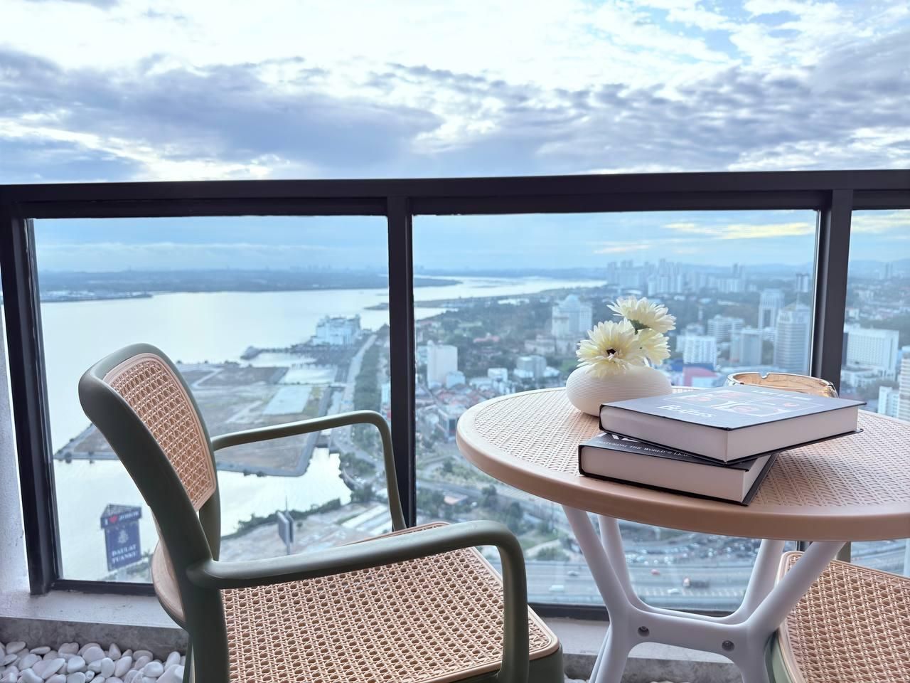 Three Bedroom Apartment with Terrace