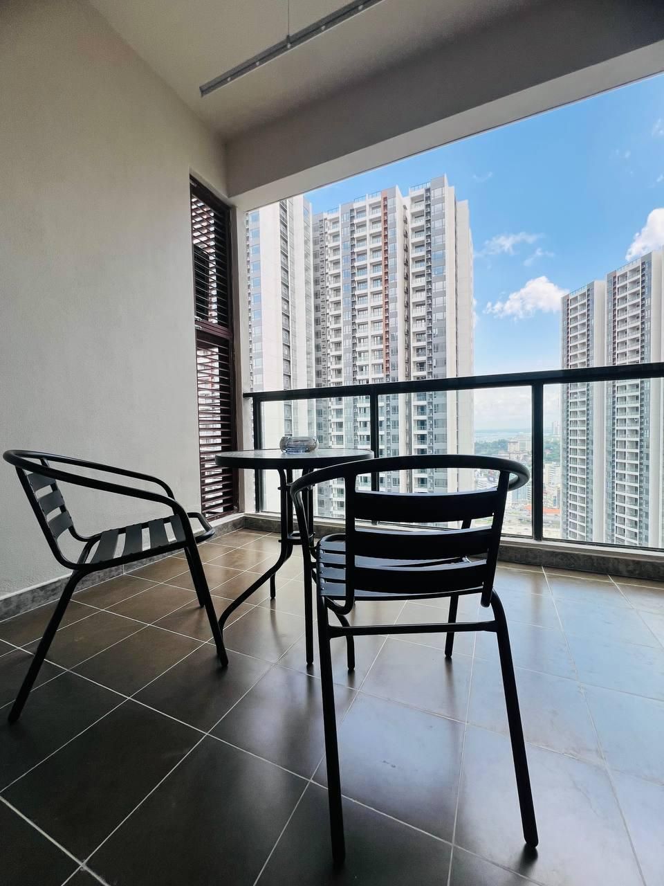 Two Bedroom Apartment with Garden View
