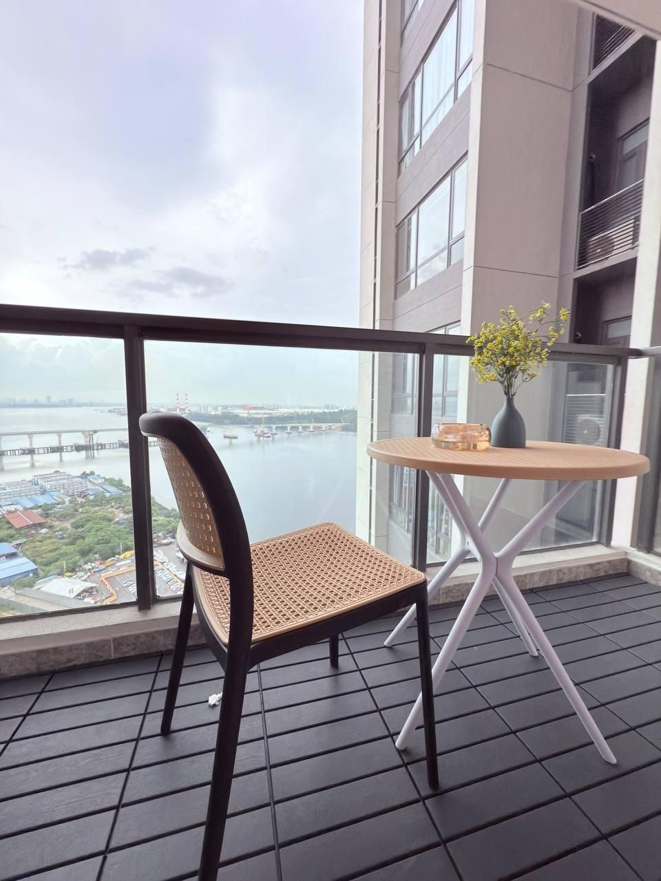 2 Bedroom 2 room Suite
