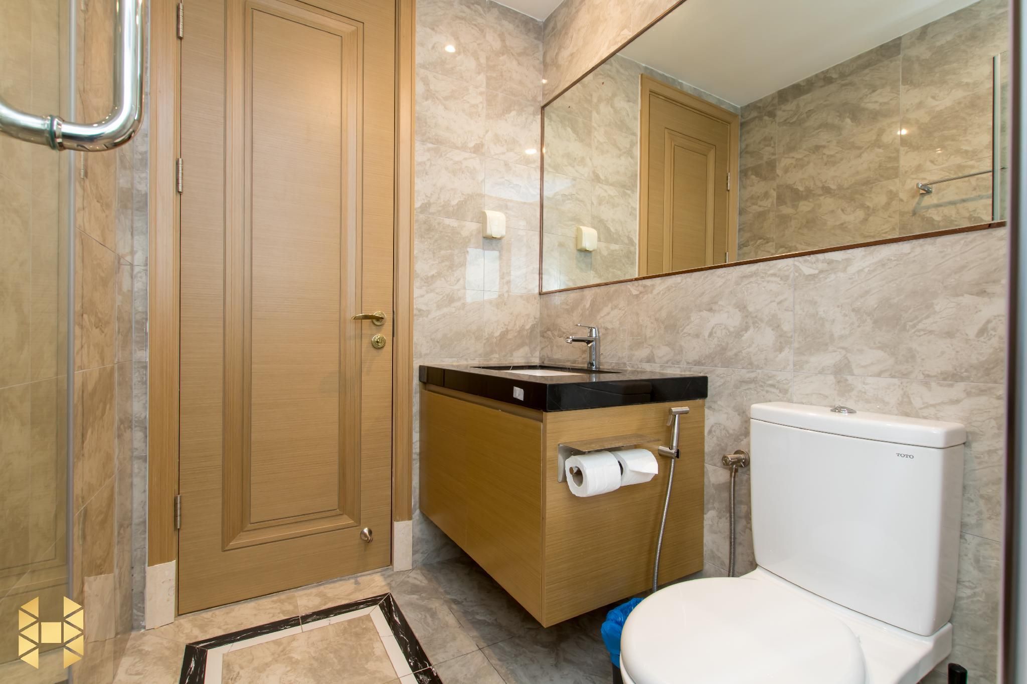 Three Bedroom Luxury Suite Seaview