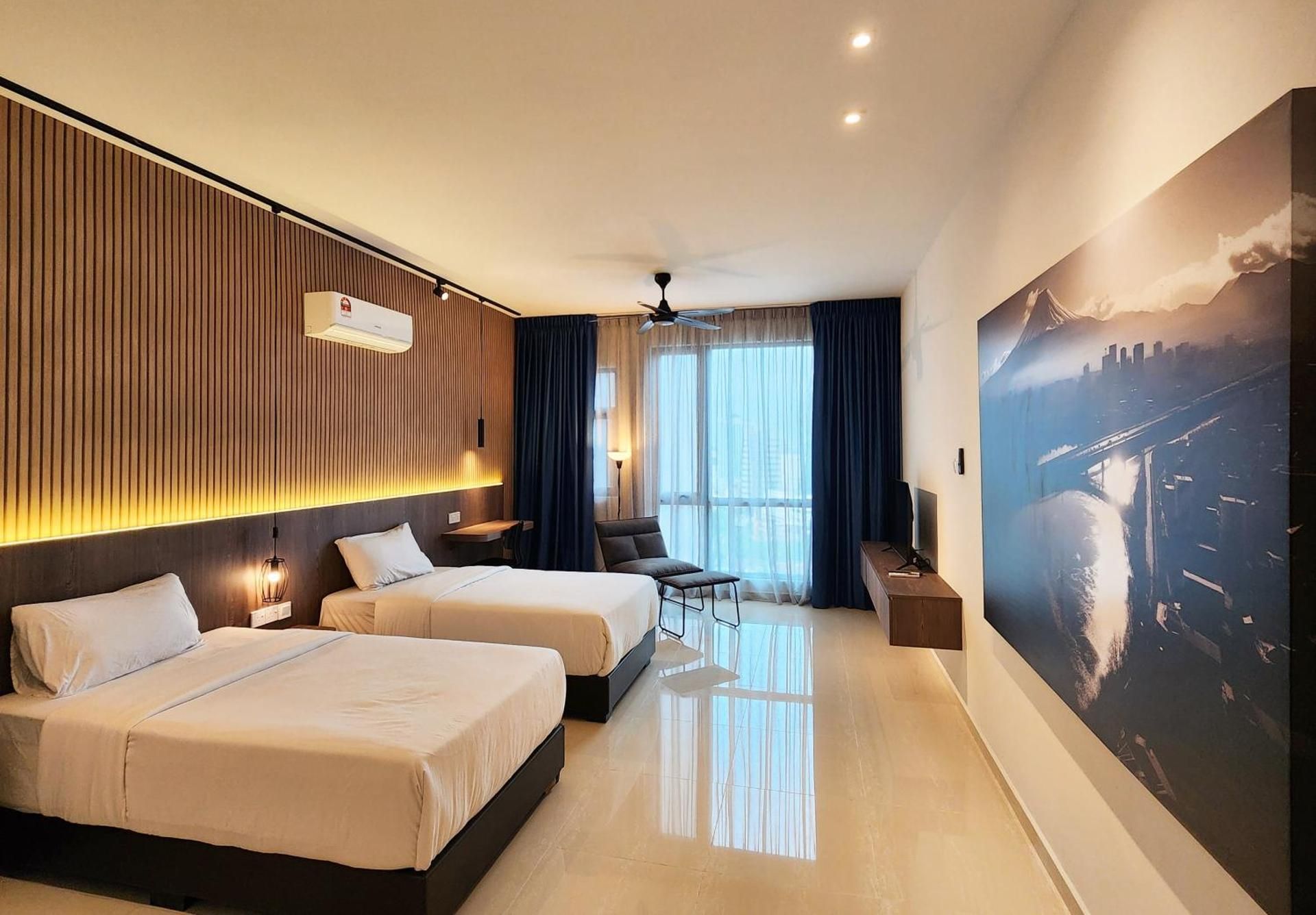 Superior Twin Room