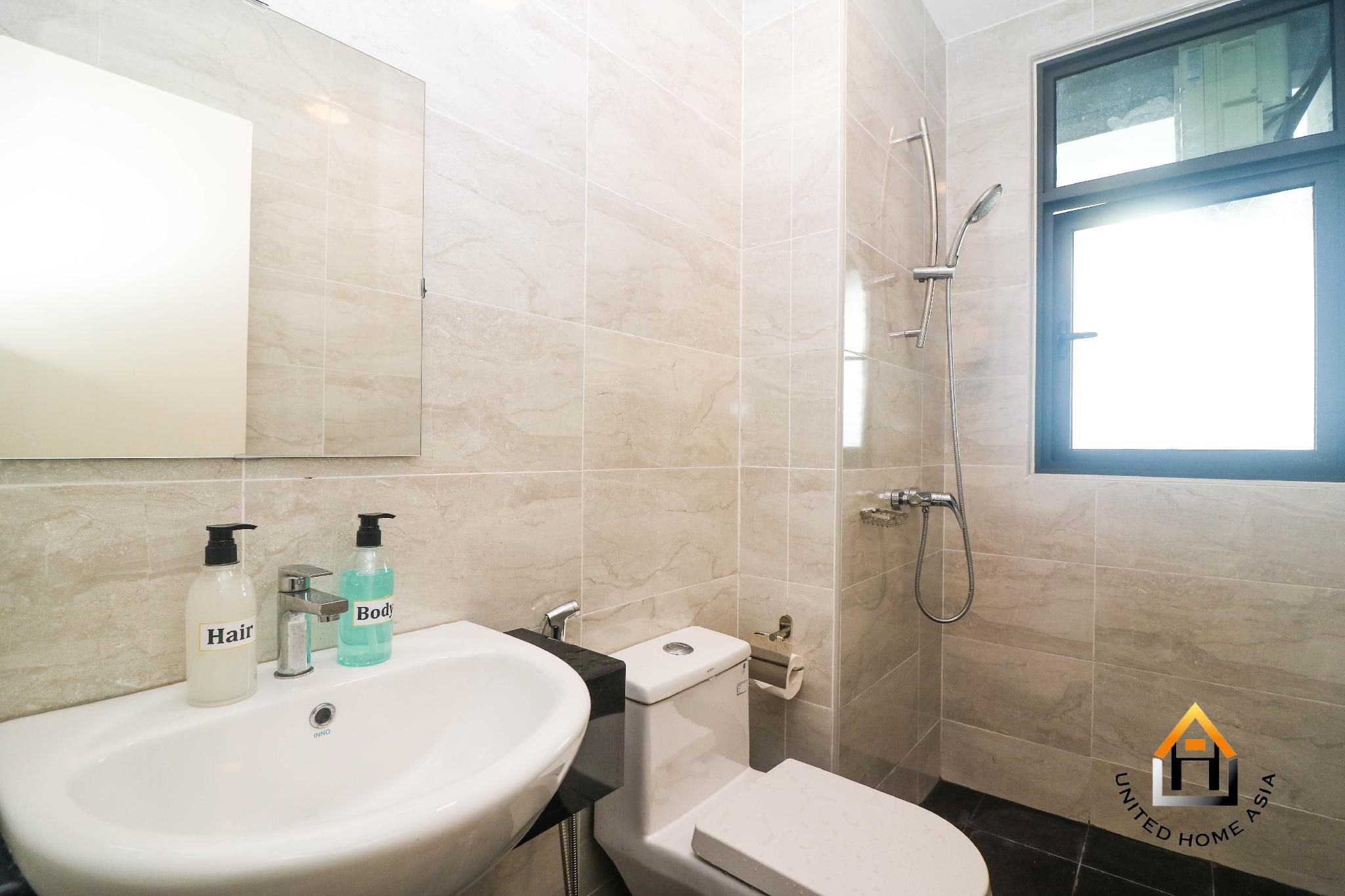 ONE BEDROOM APARMENT