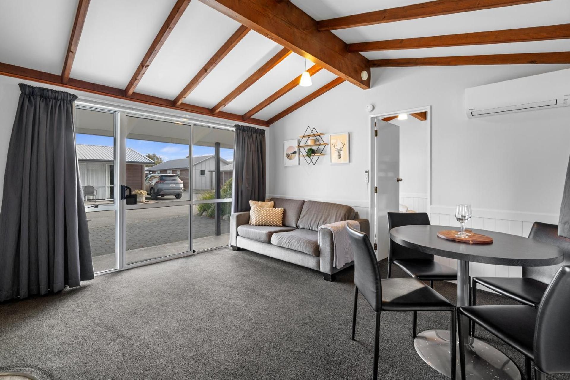 One Bedroom Apartment