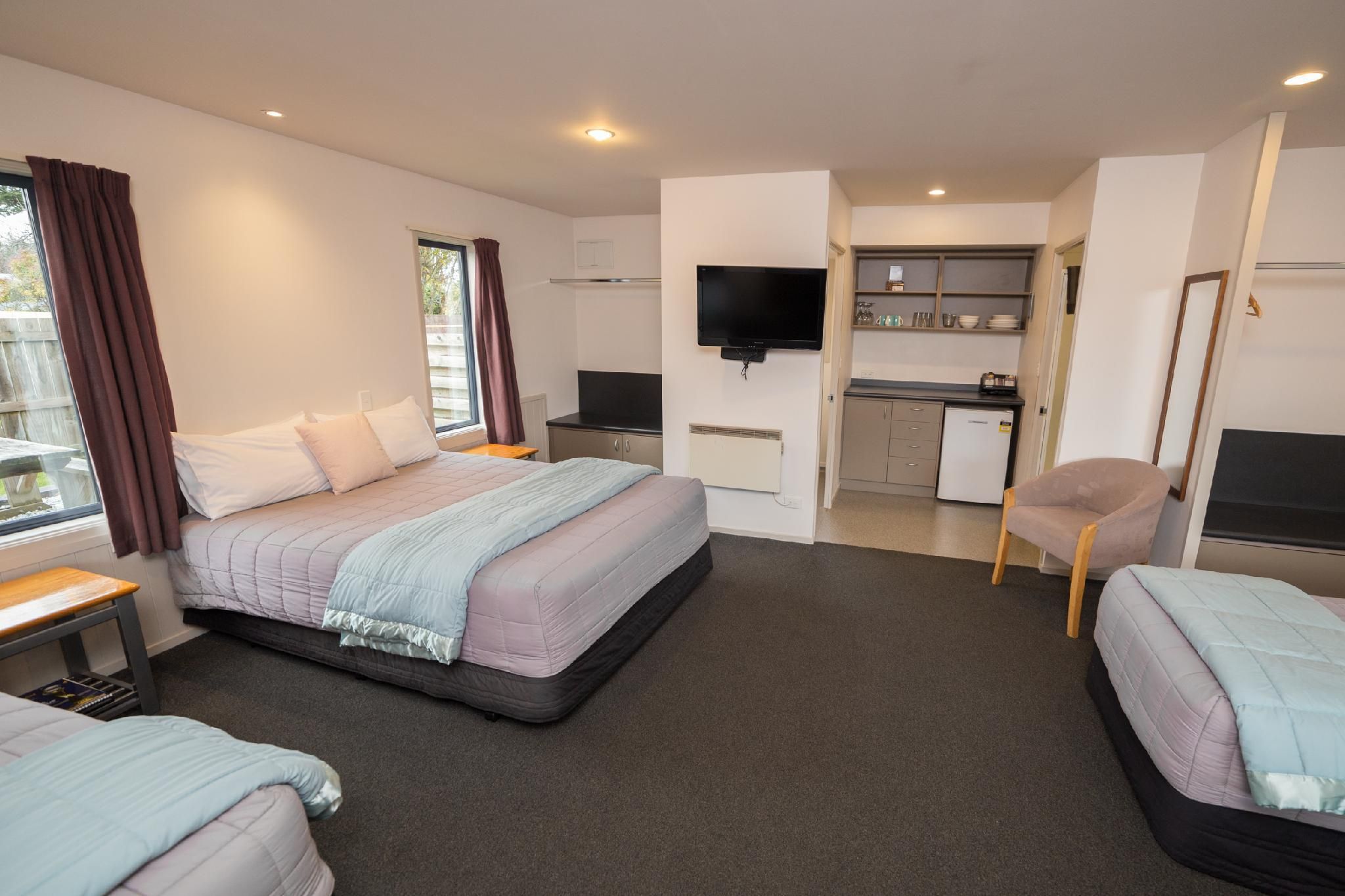 Family Studio with En-Suite