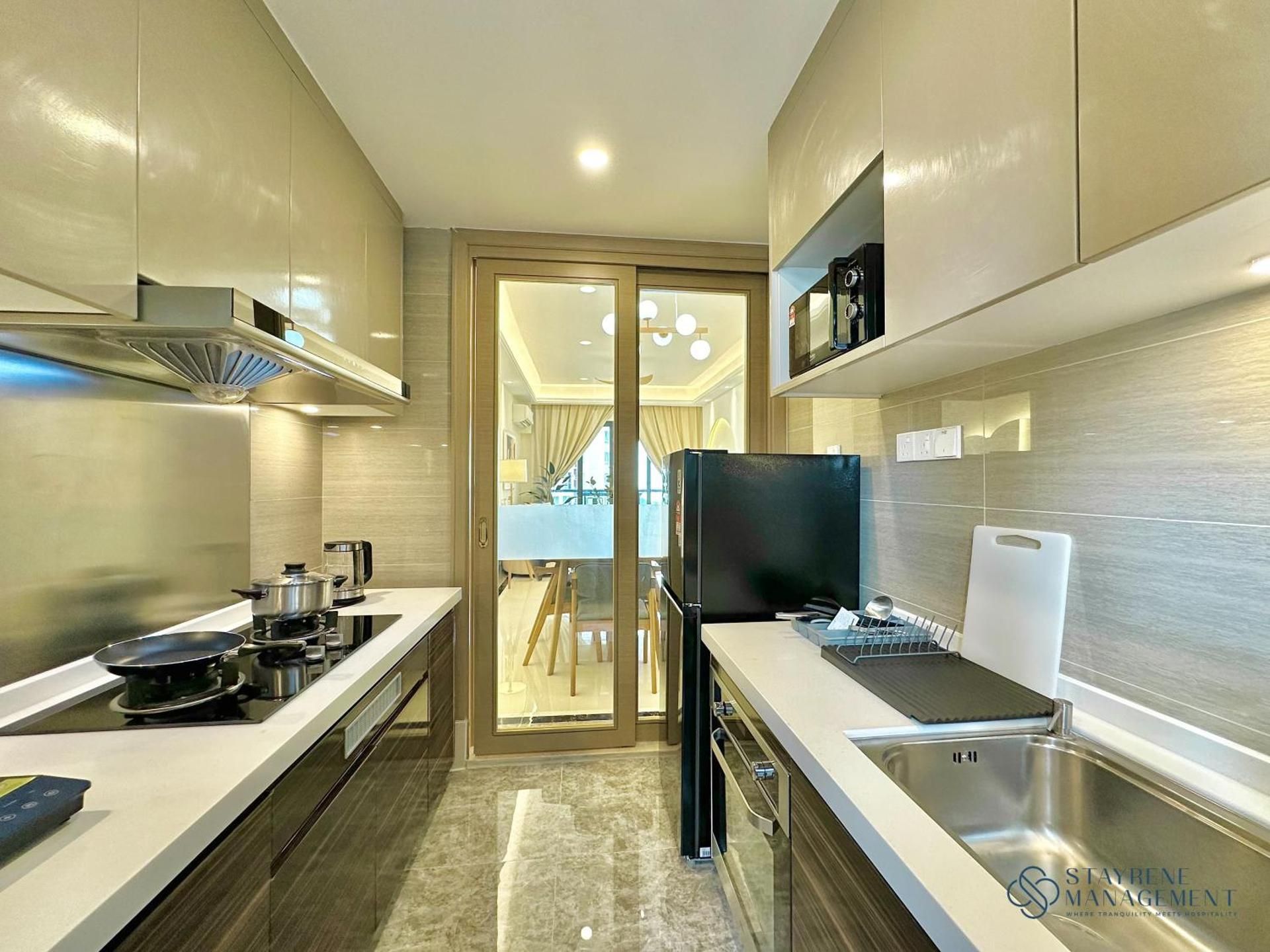 Three-Bedroom Deluxe Apartment