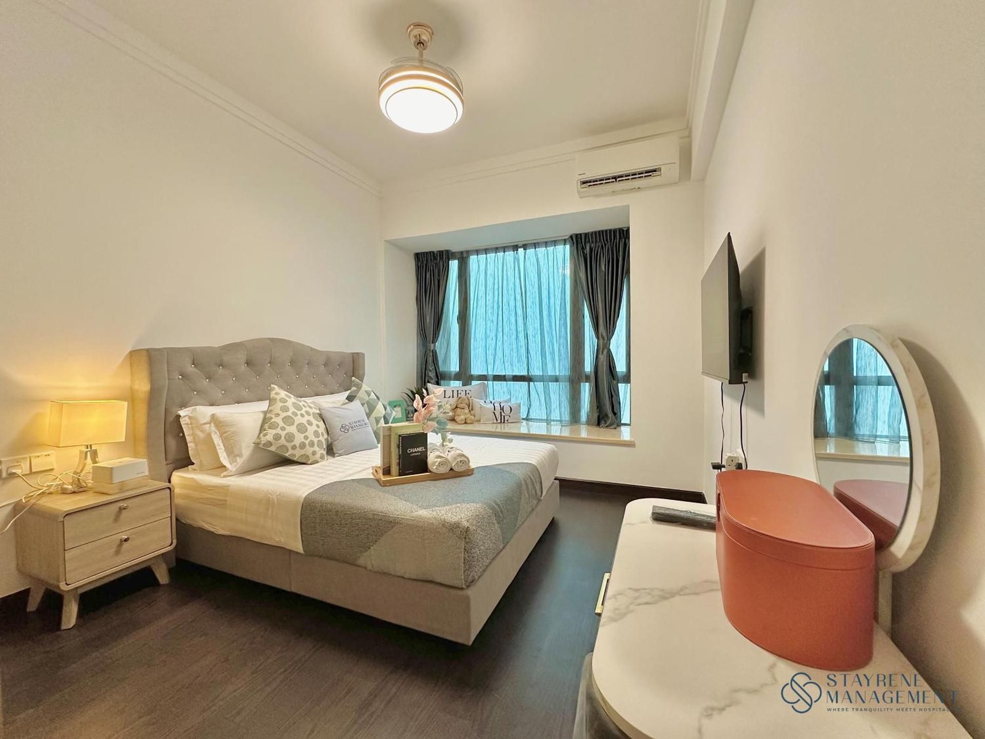 Two-Bedroom Apartment with Balcony and Sea View