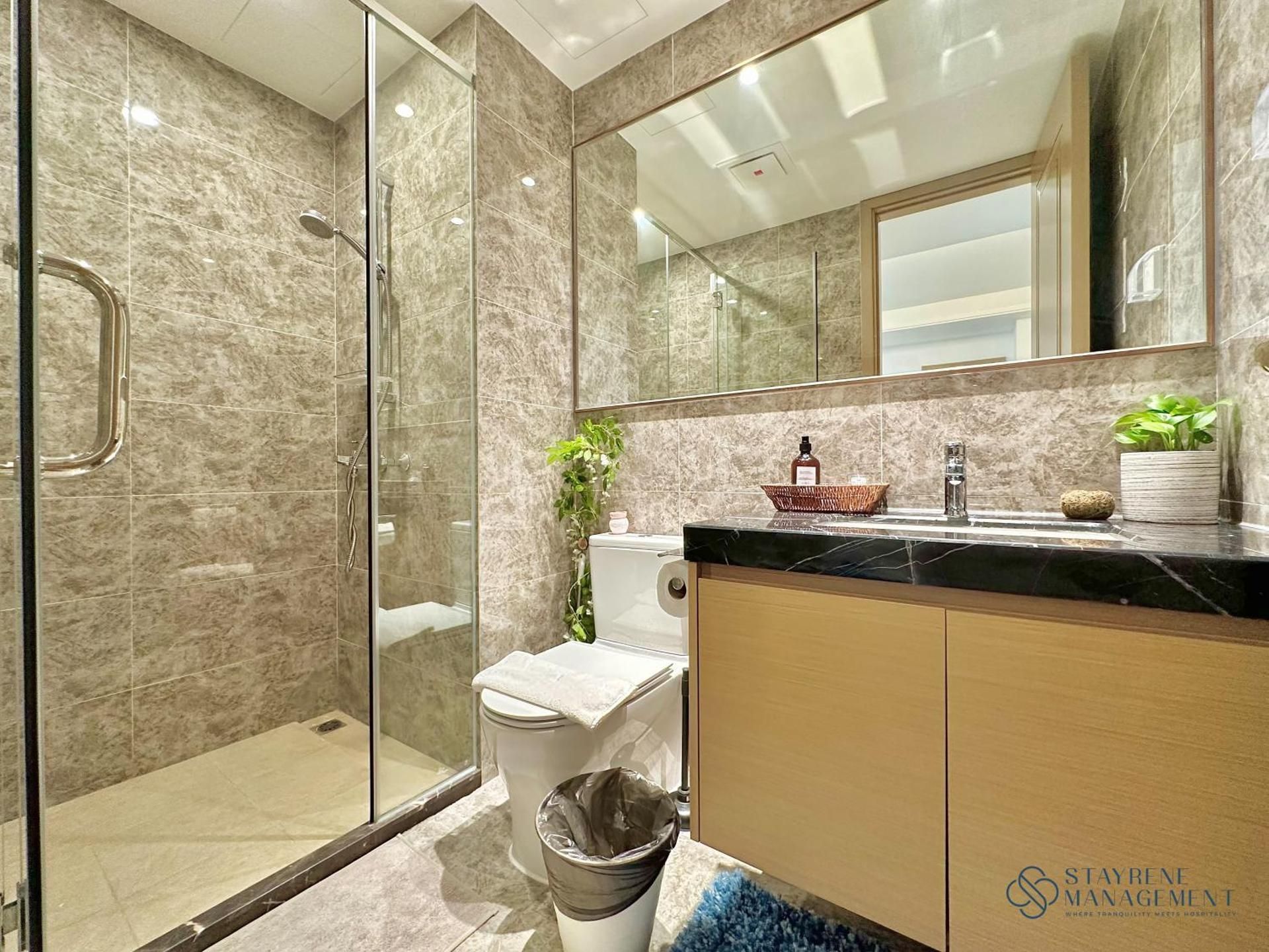 Two-Bedroom Apartment with Balcony and Sea View
