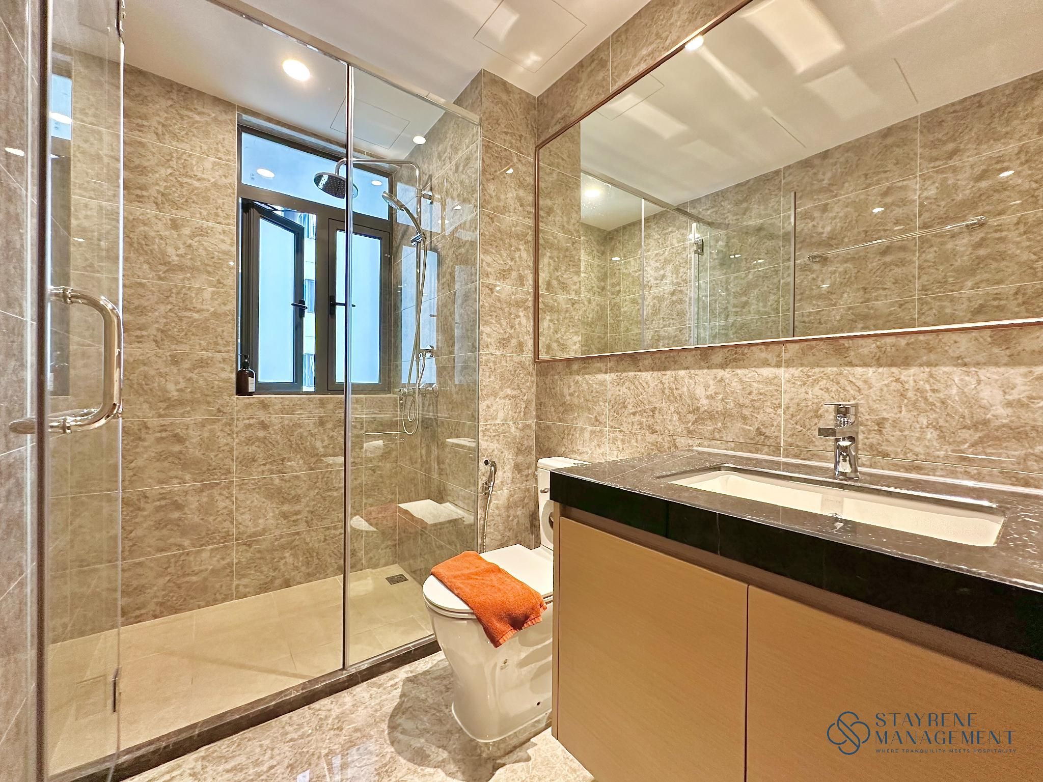 Studio Apartment - Non-Smoking