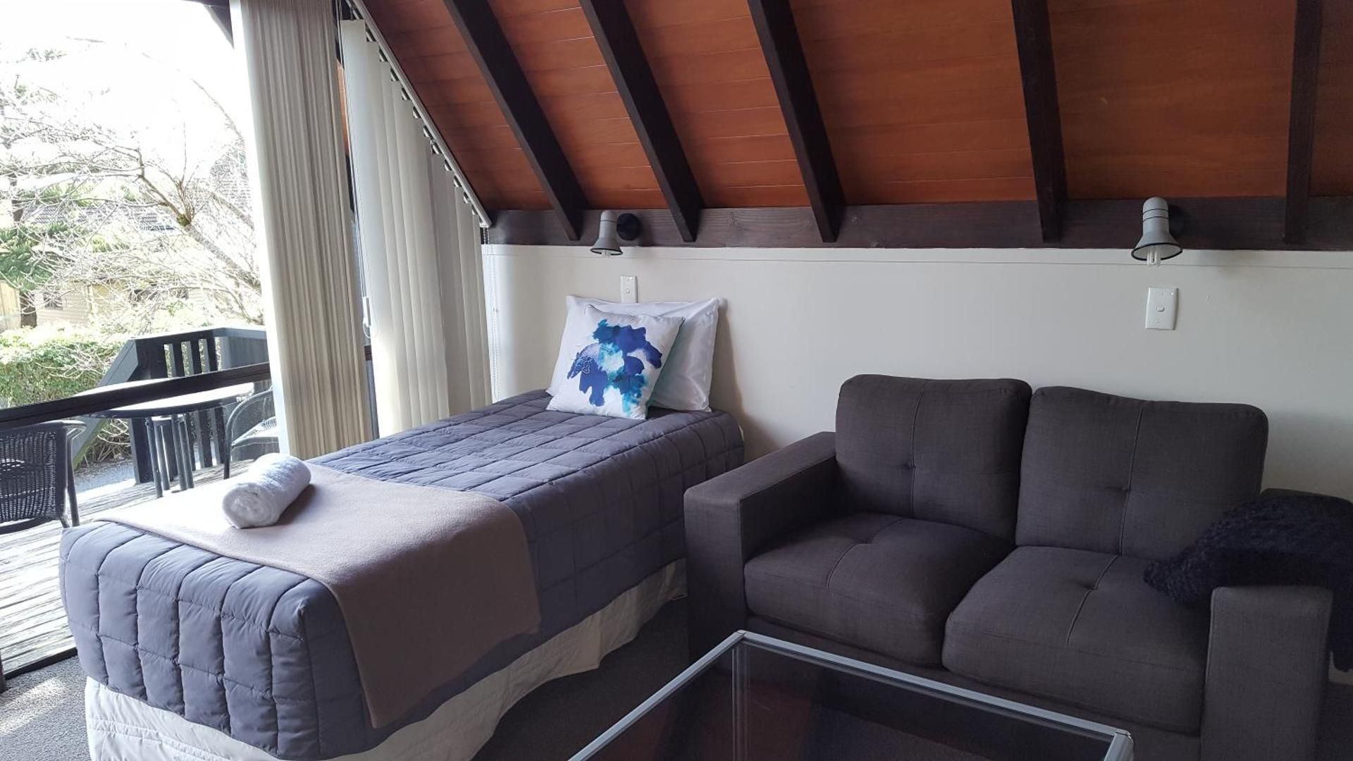 Chalet with Sea View 1 - 3 People 