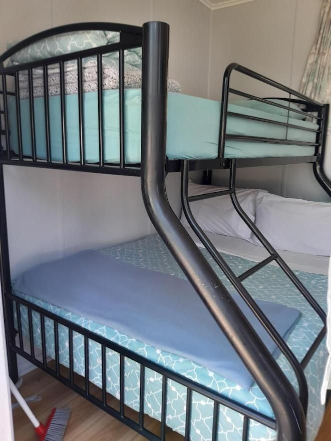 Triple Room with Shared Toilet