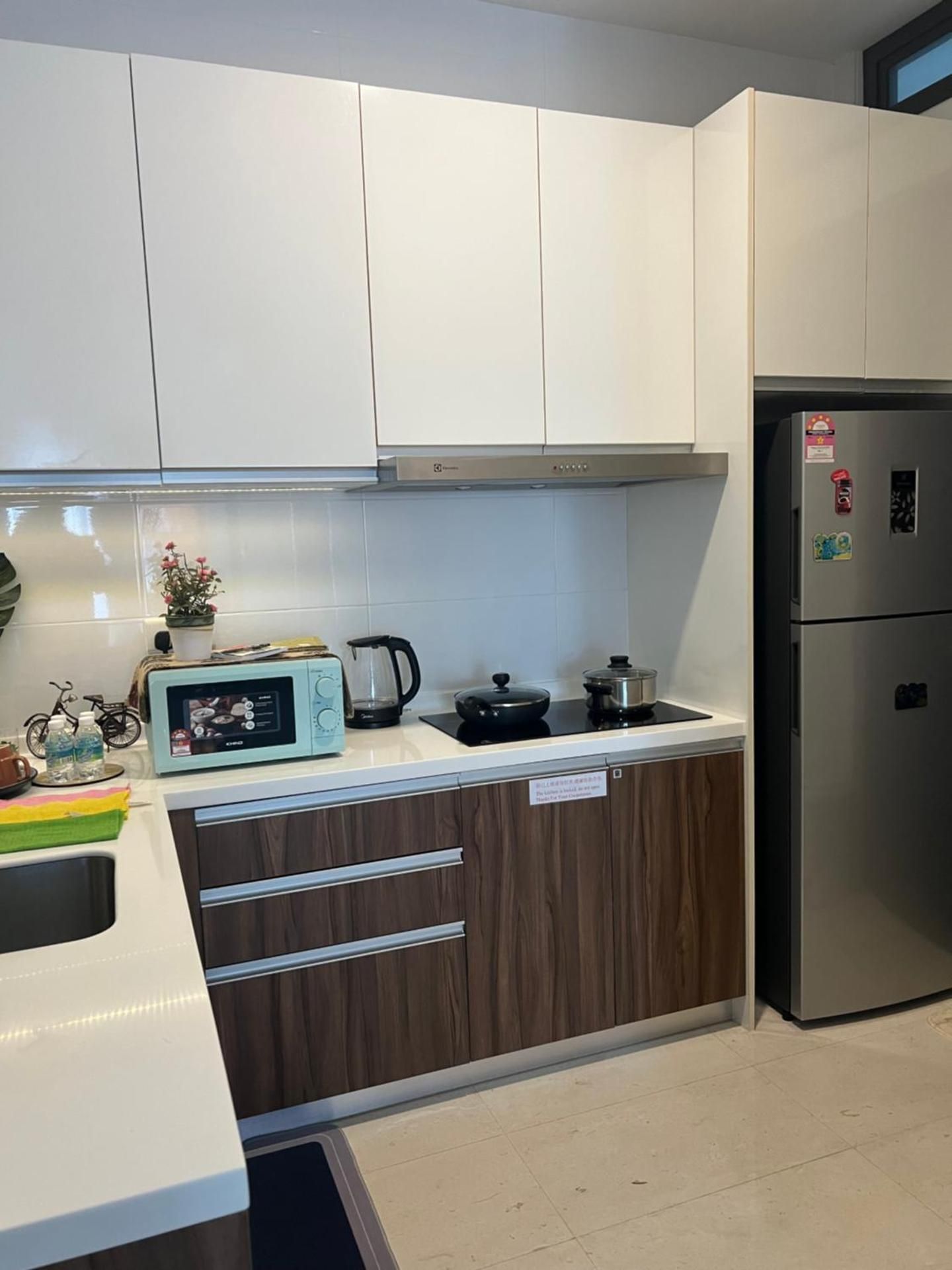 Two-Bedroom Deluxe Apartment with Harbor View