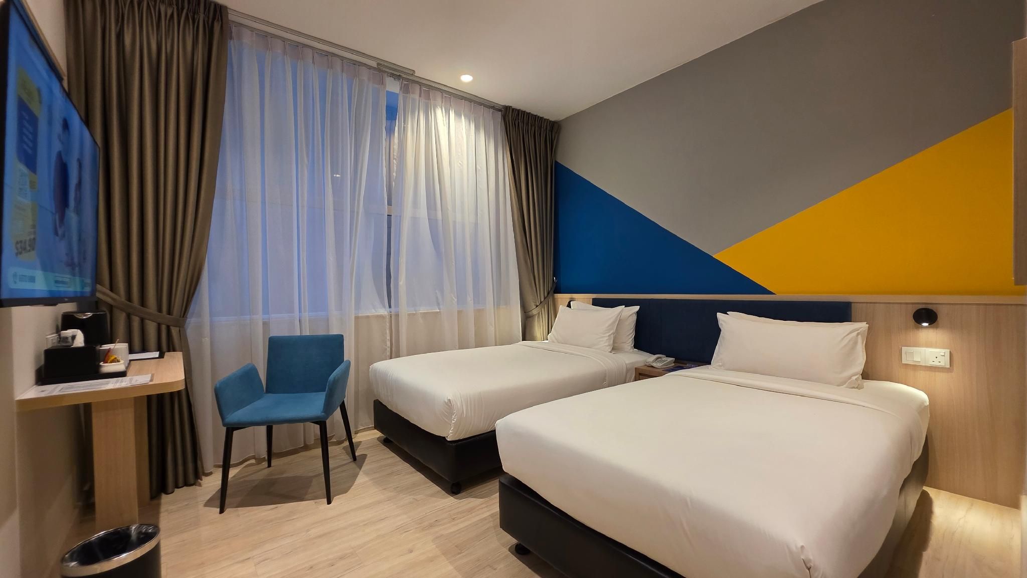Standard Twin Room